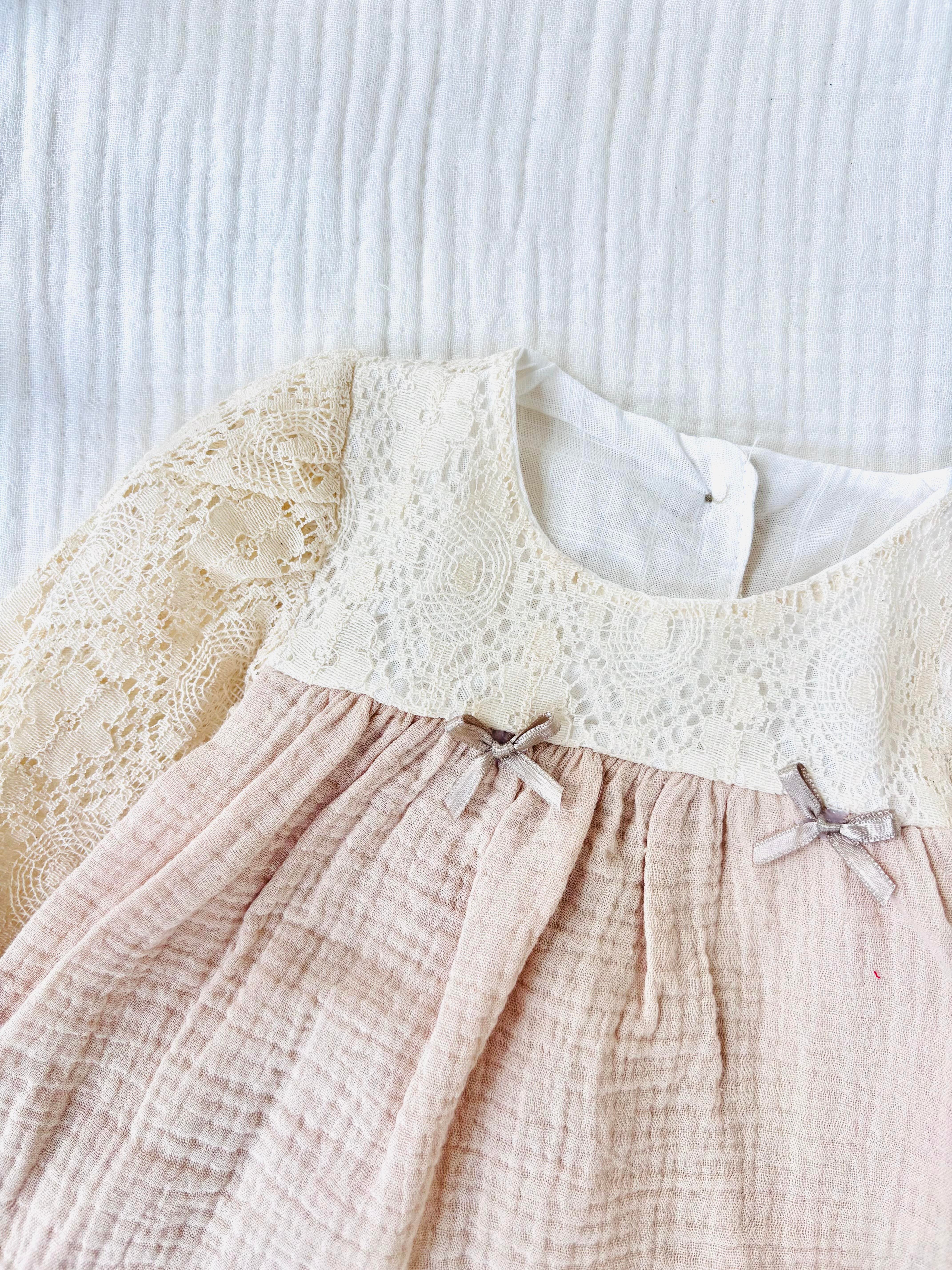 Julie Fiyonk Detaylı Müslin Elbise