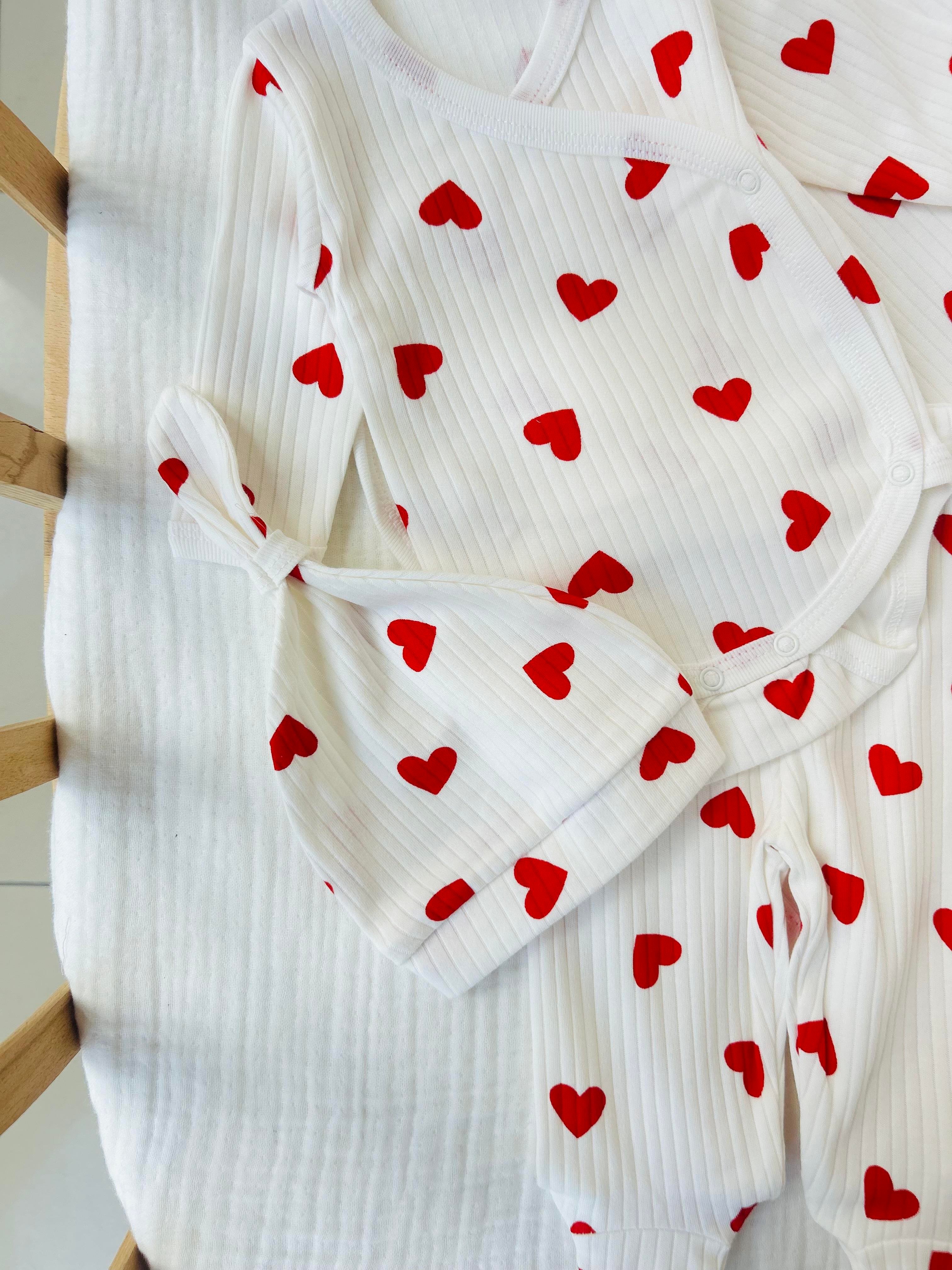 Kalp Desenli Battaniyeli Set