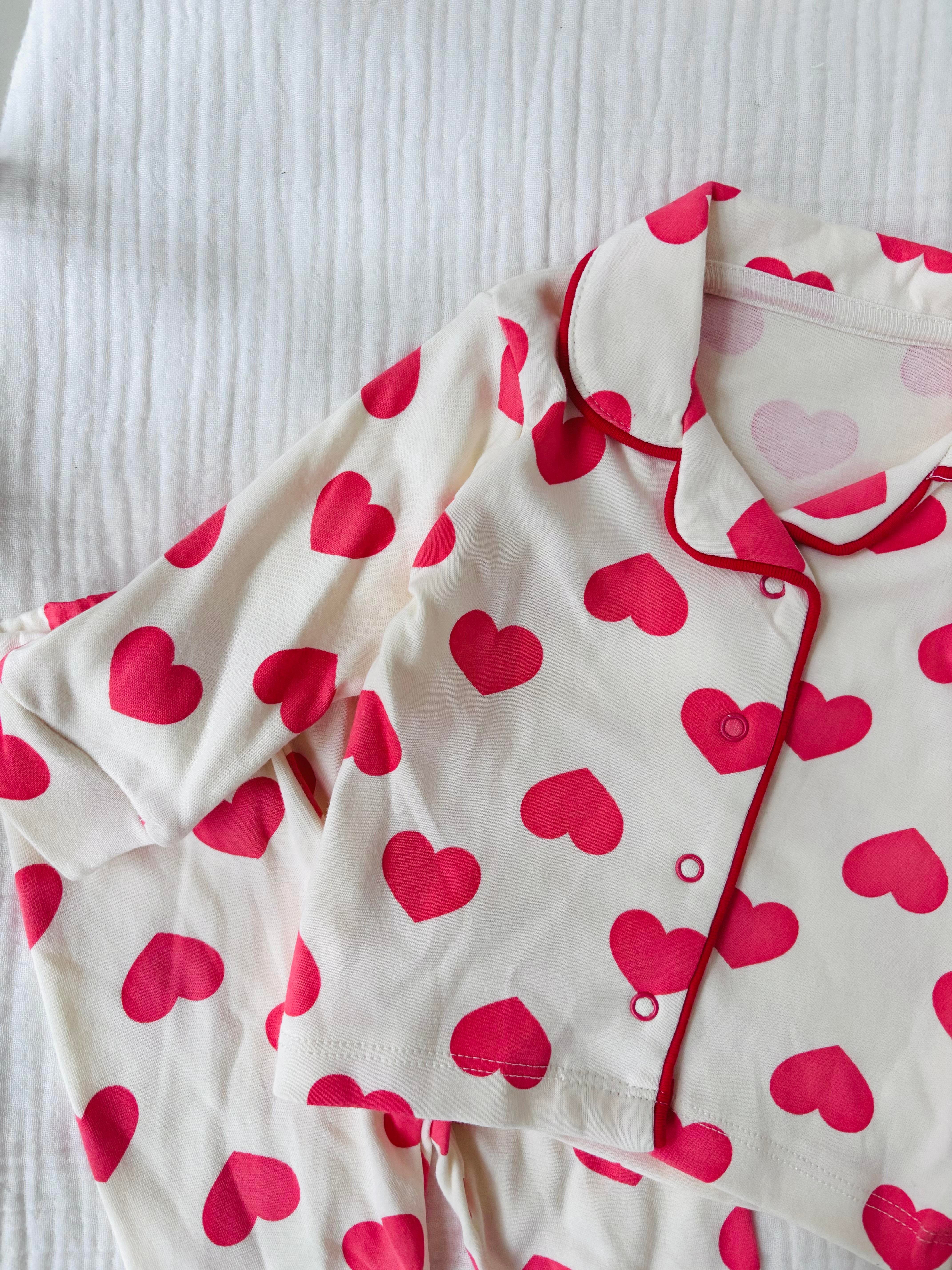 Kalp Desenli Krem Pijama Takımı