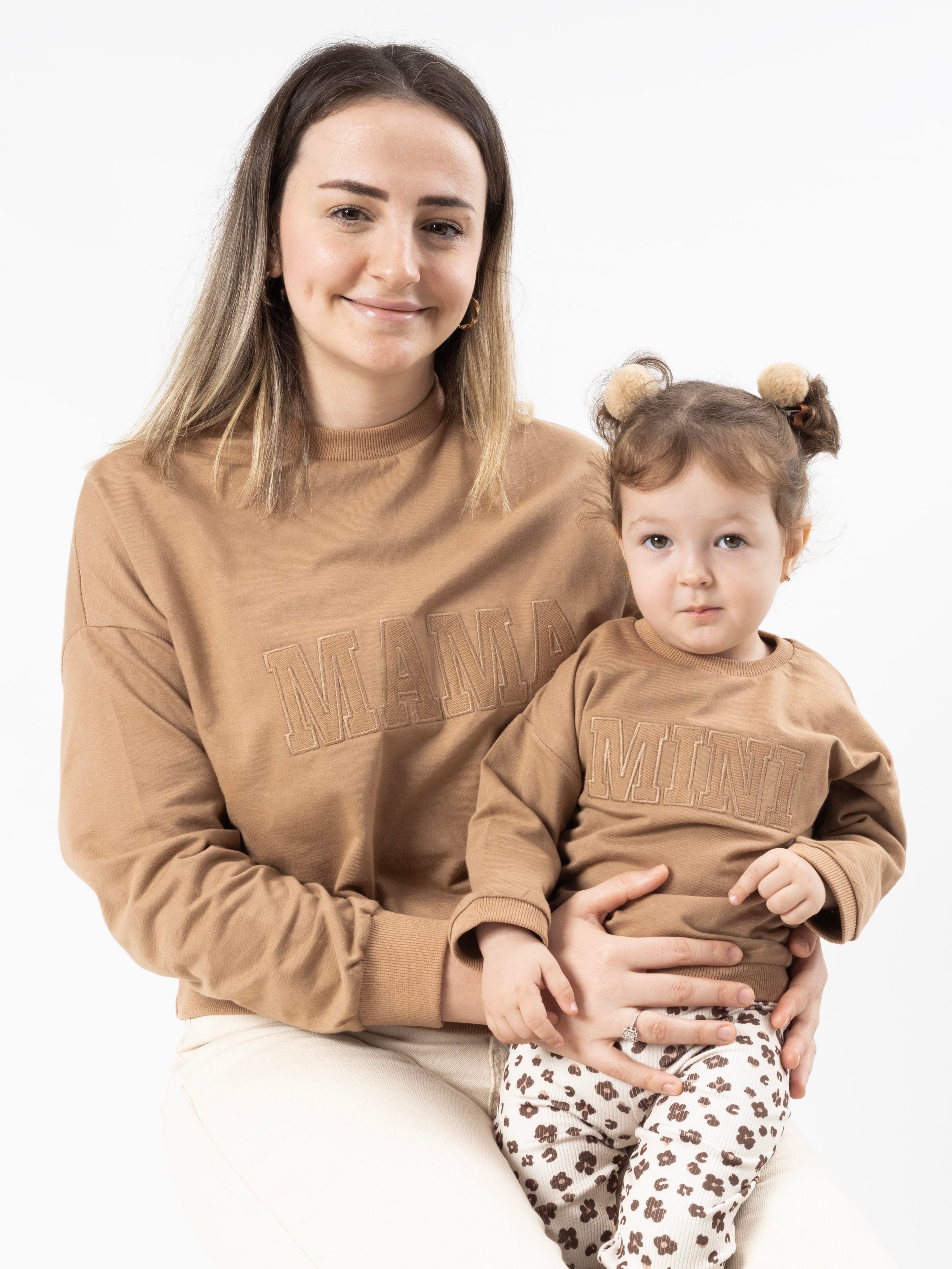 Mama & Mini Nakışlı Anne Bebek Takımı - Kahve