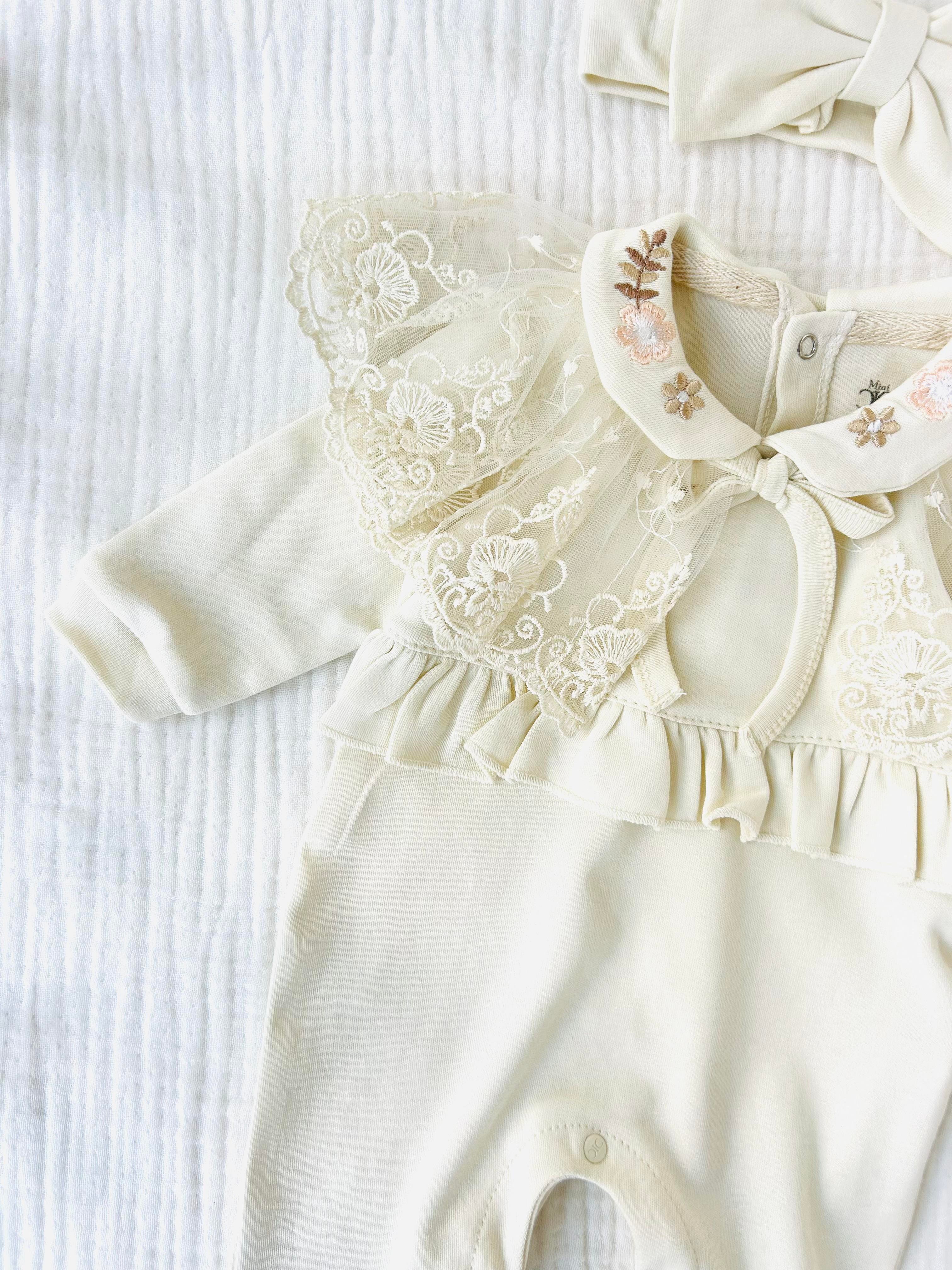 Mia Dantel Yaka Tulum