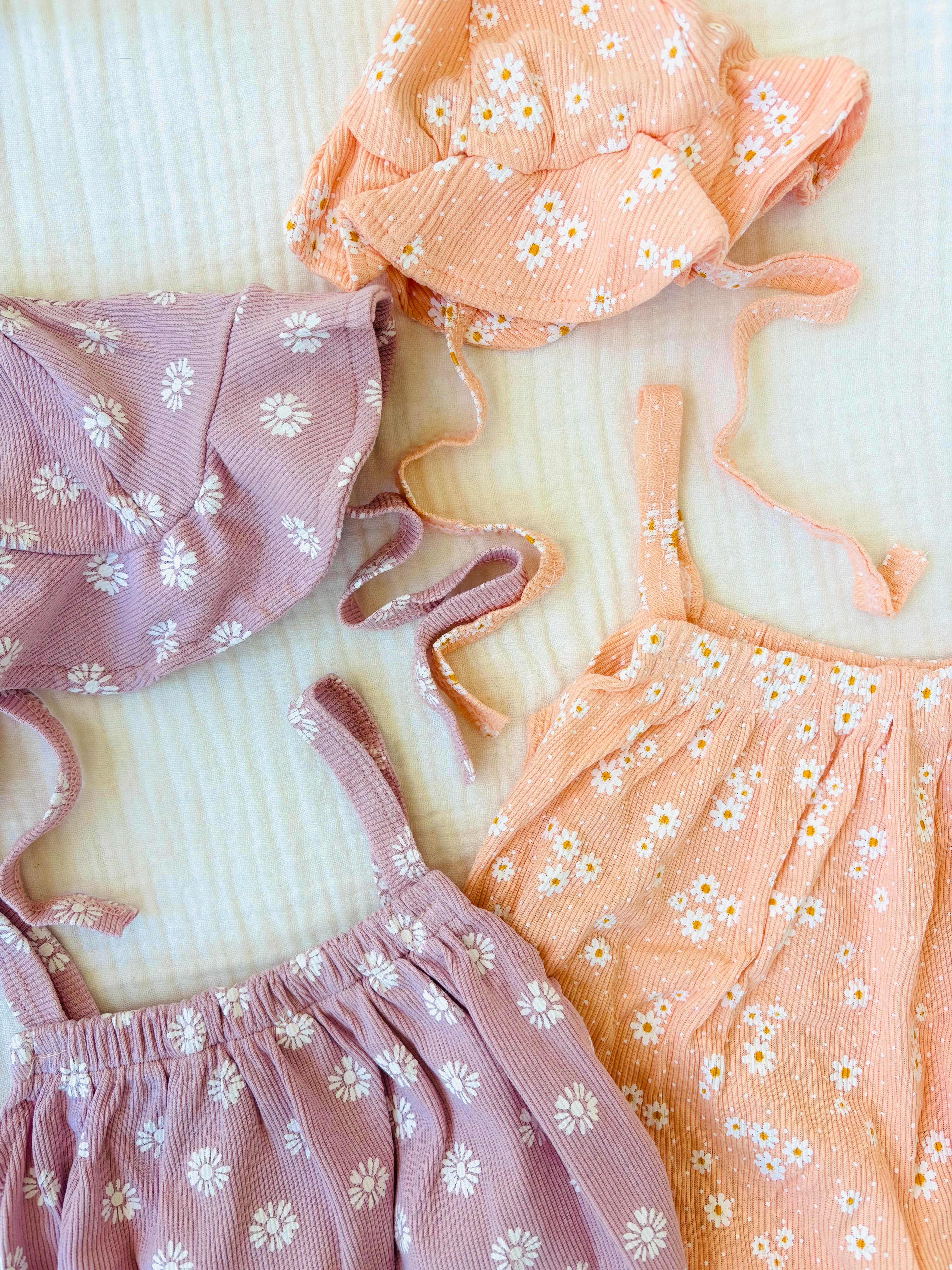 Mini Papatyalı Şapkalı Tulum