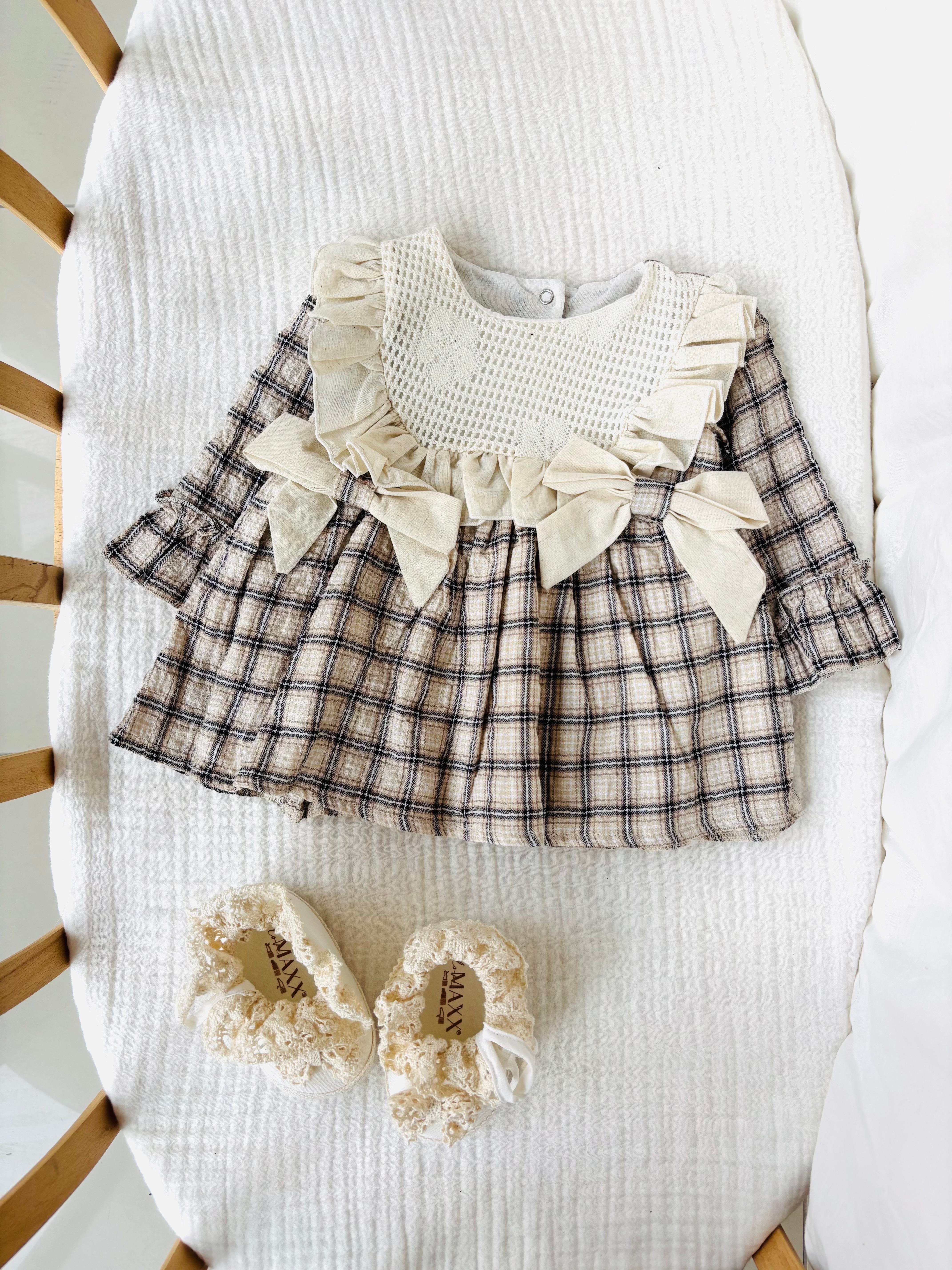 Reina Ekoseli Fiyonklu Elbise