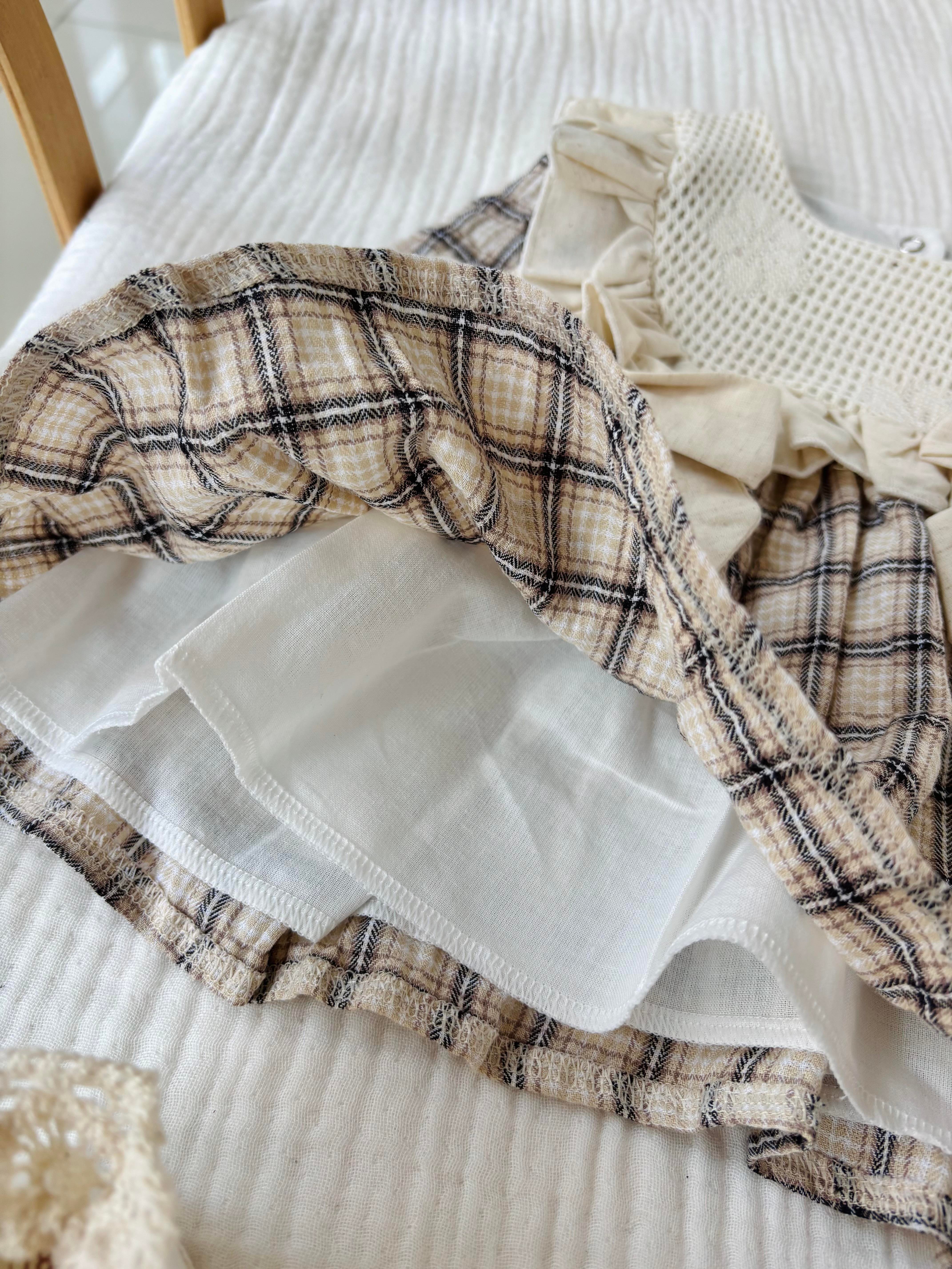 Reina Ekoseli Fiyonklu Elbise