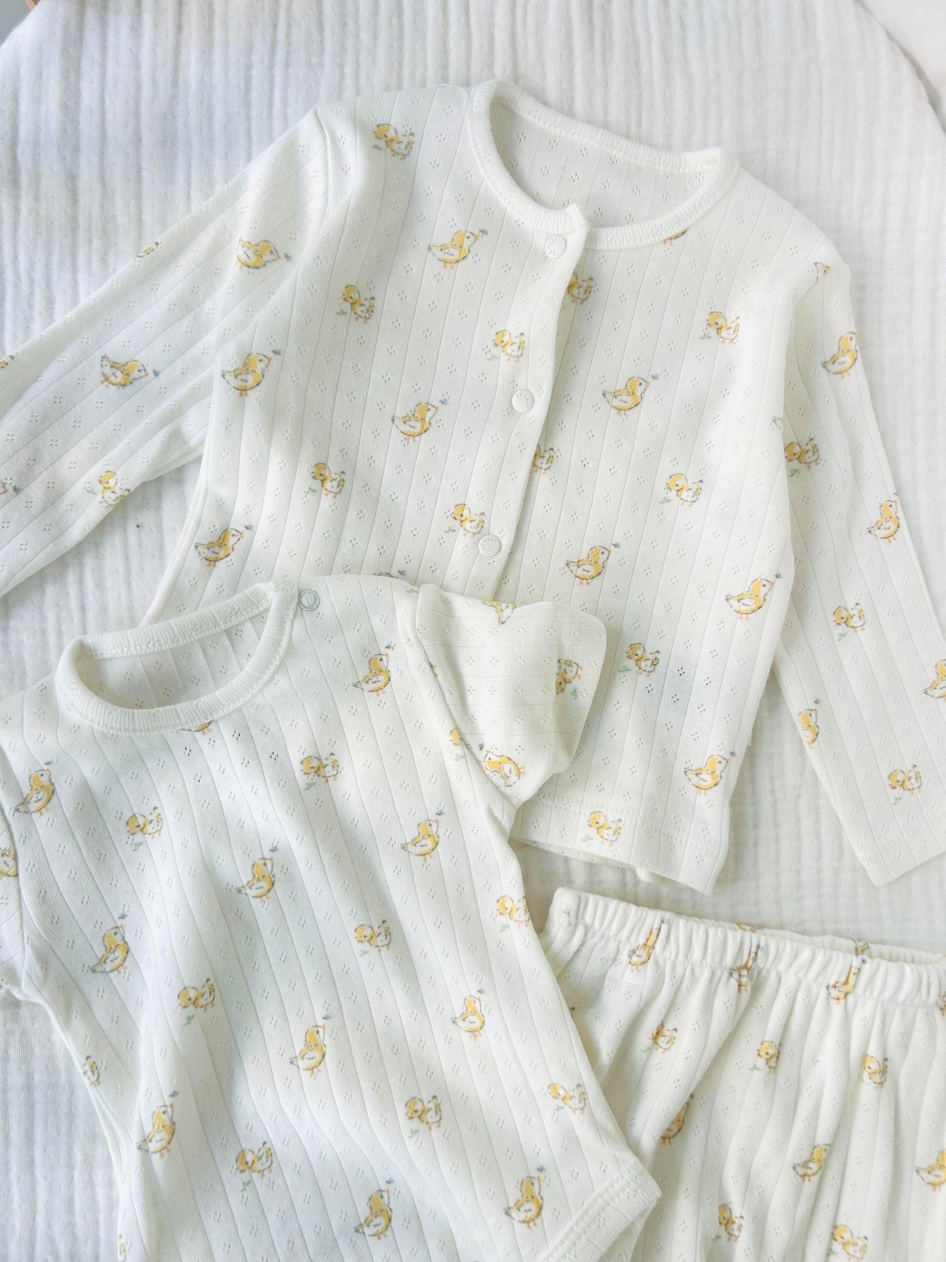 Yumoş Kumaş Hırkalı Takım