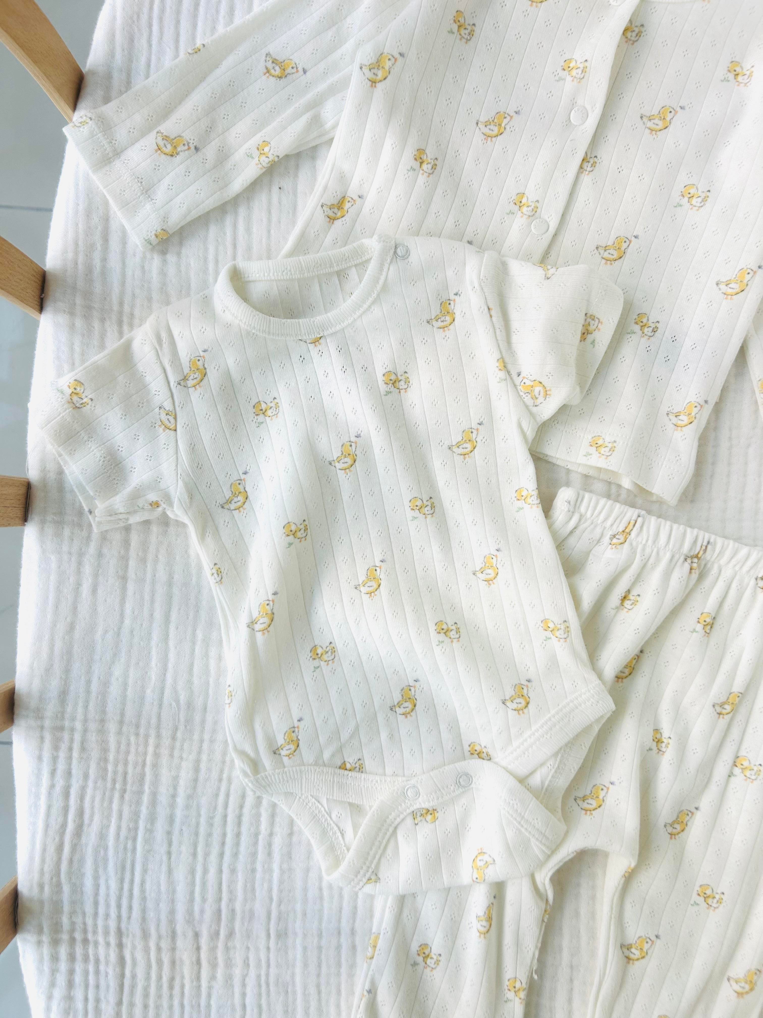 Yumoş Kumaş Hırkalı Takım