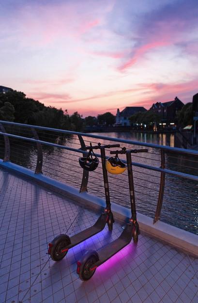 SEGWAY Ninebot KickScooter E25E Elektrikli Scooter