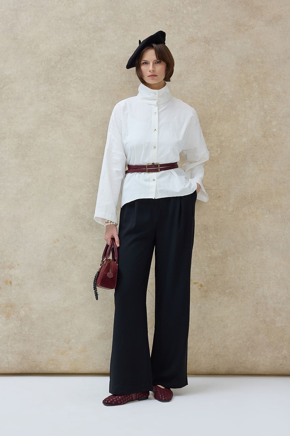 Beyaz Neva Basic Gömlek 