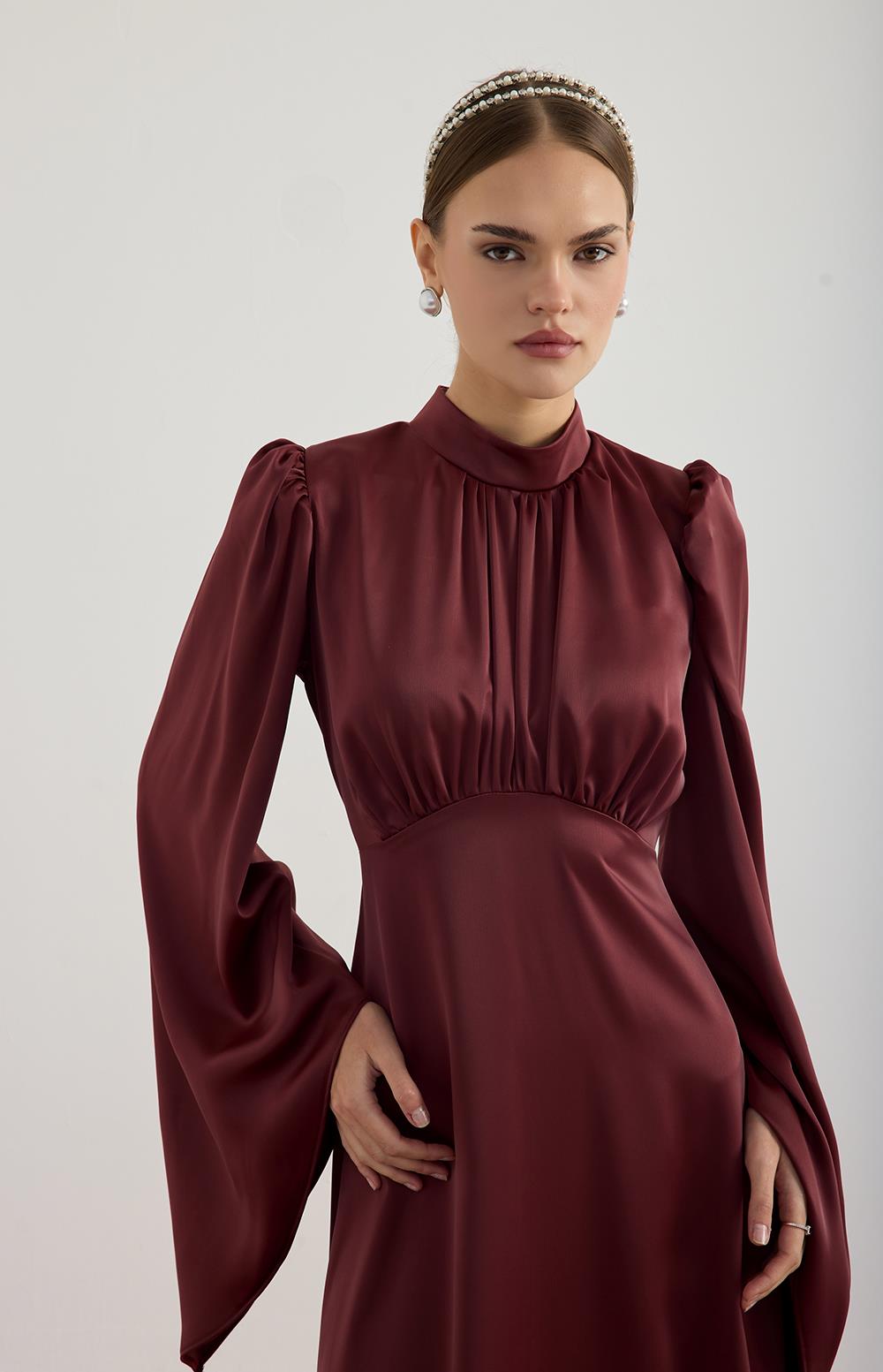 Bordo Geniş Kol Detaylı Elbise