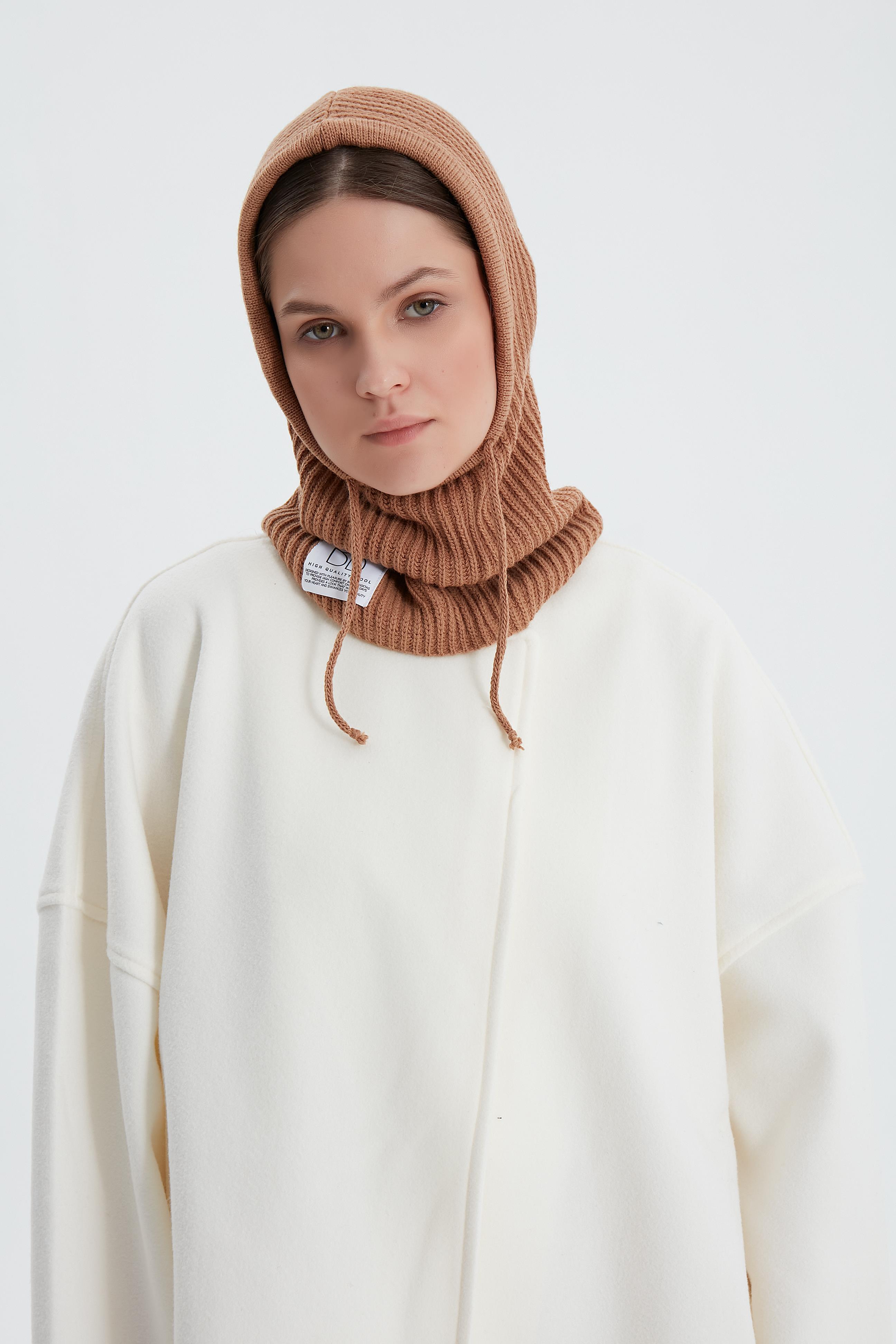 Camel Triko Bere