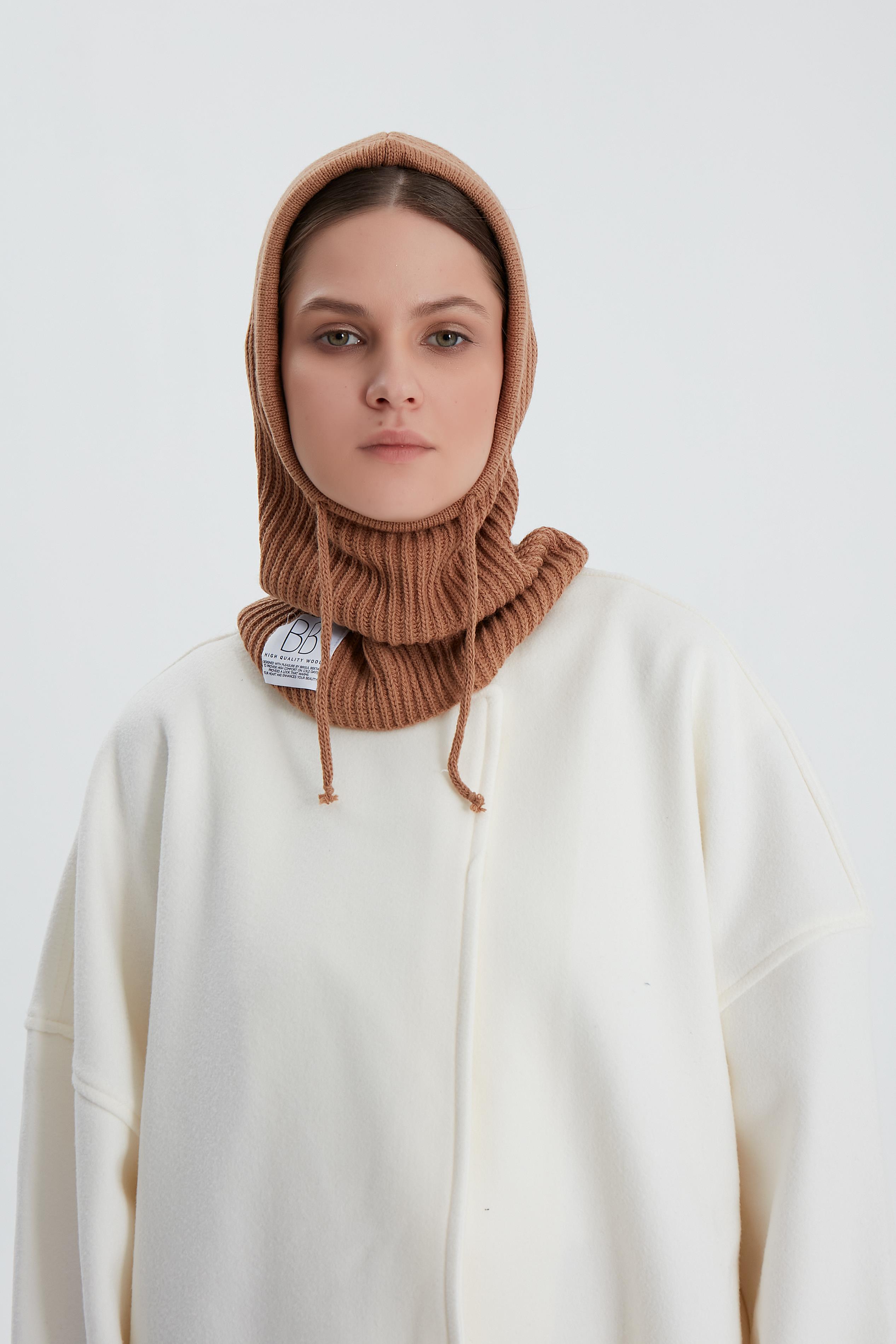 Camel Triko Bere