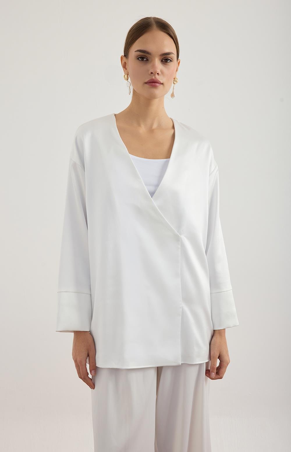 Ekru Saten Kimono Ceket