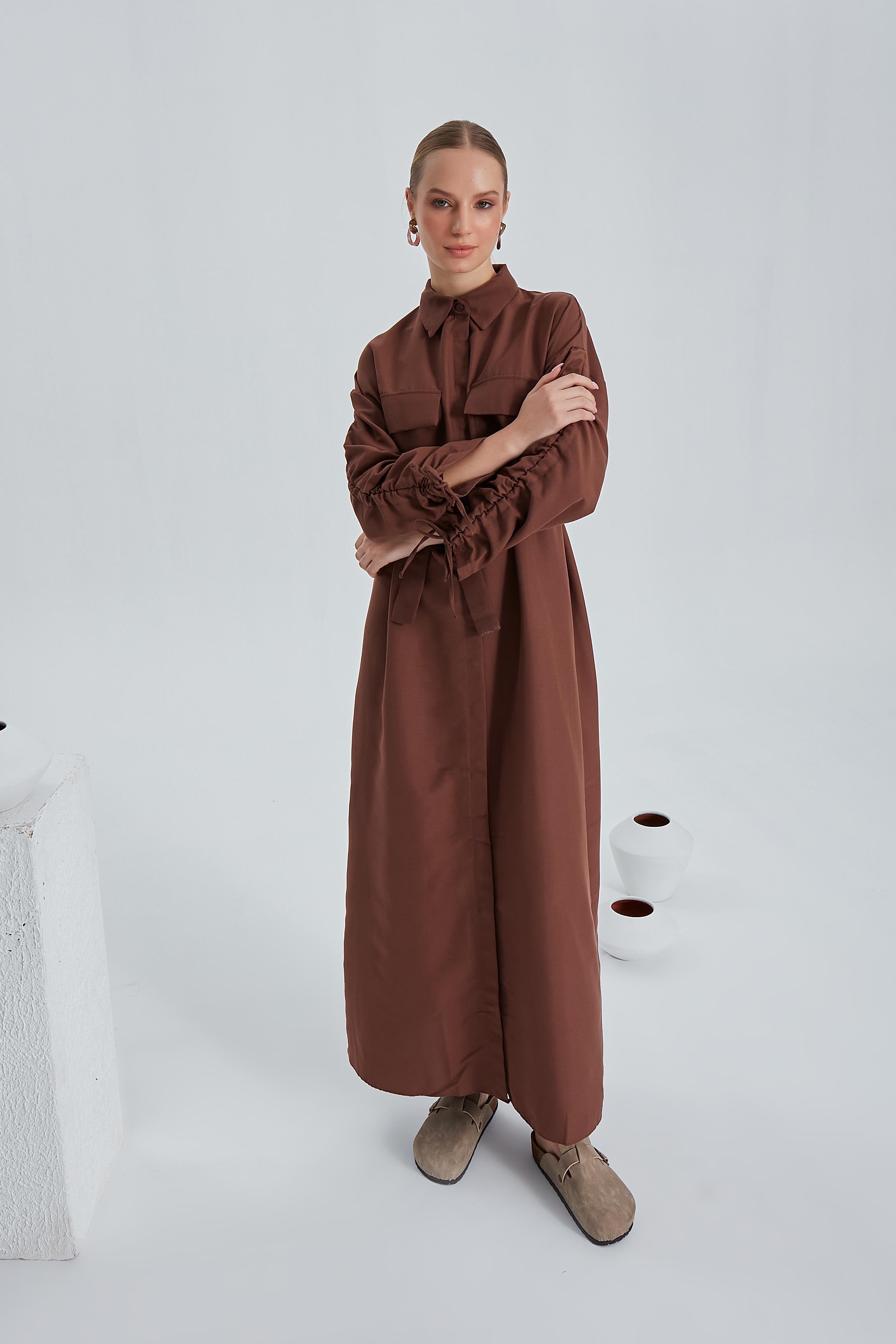 Kahverengi Carla Elbise