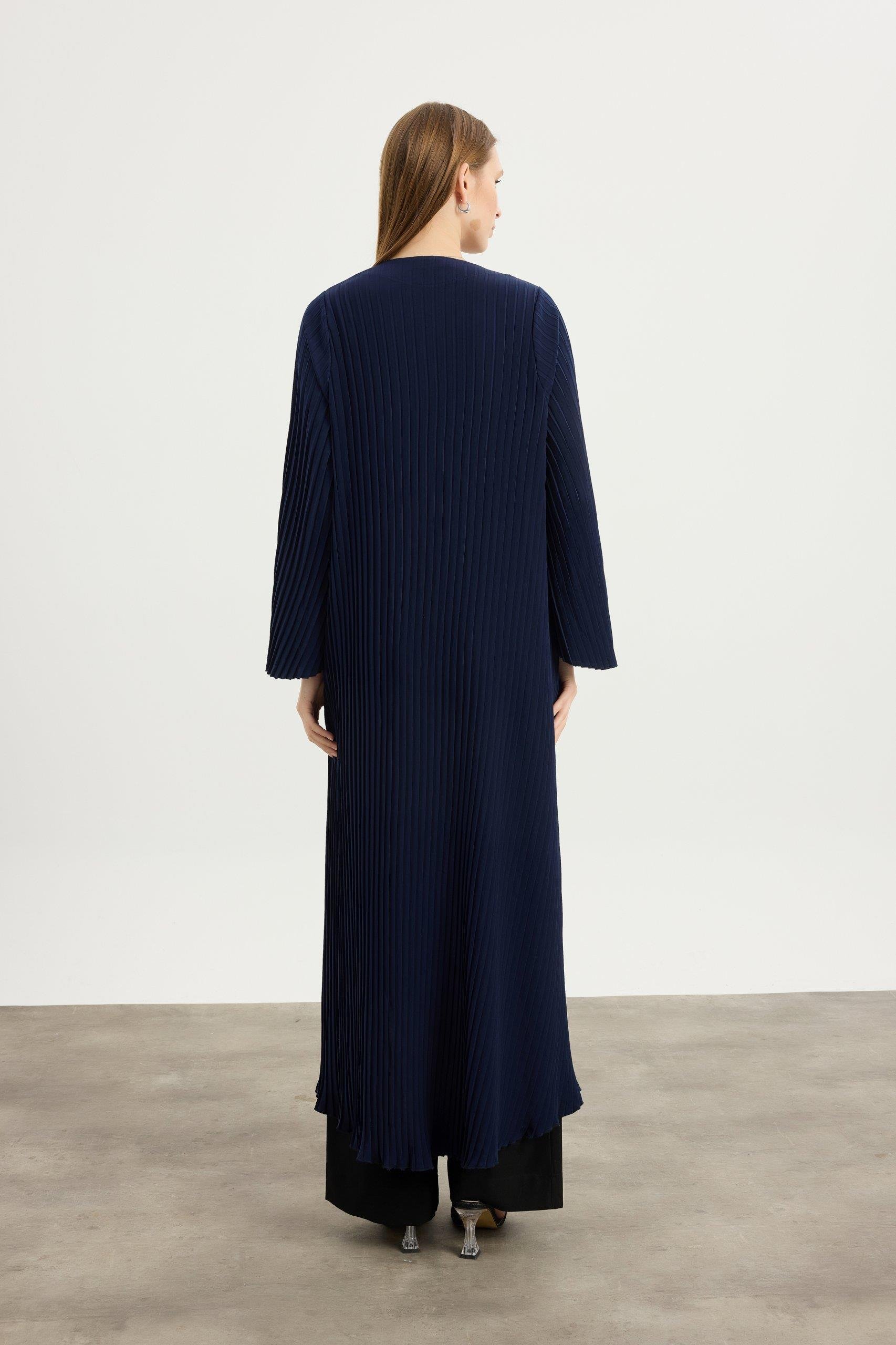 Lacivert Pilise Detaylı Abaya