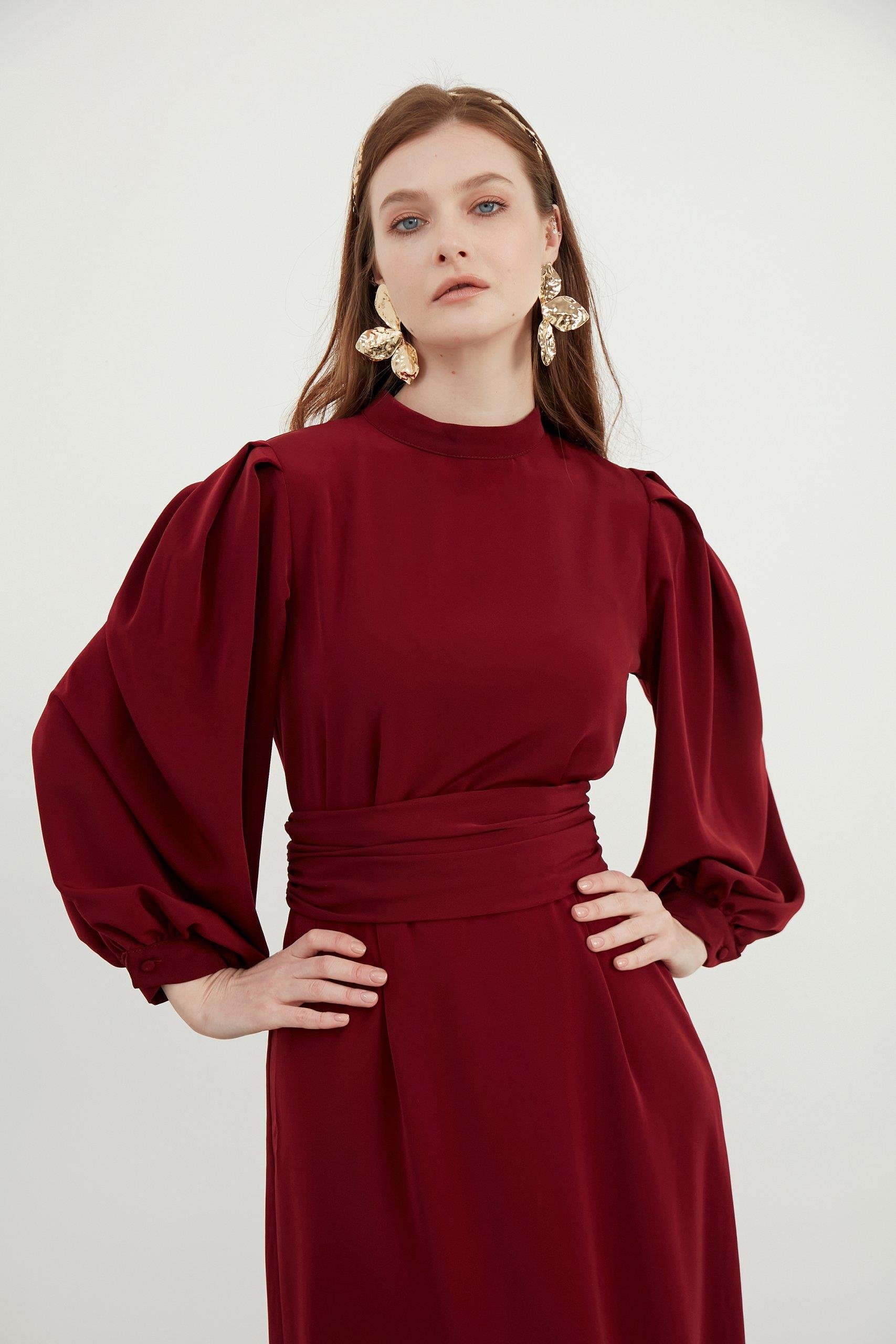 Mürdüm Nora Elbise