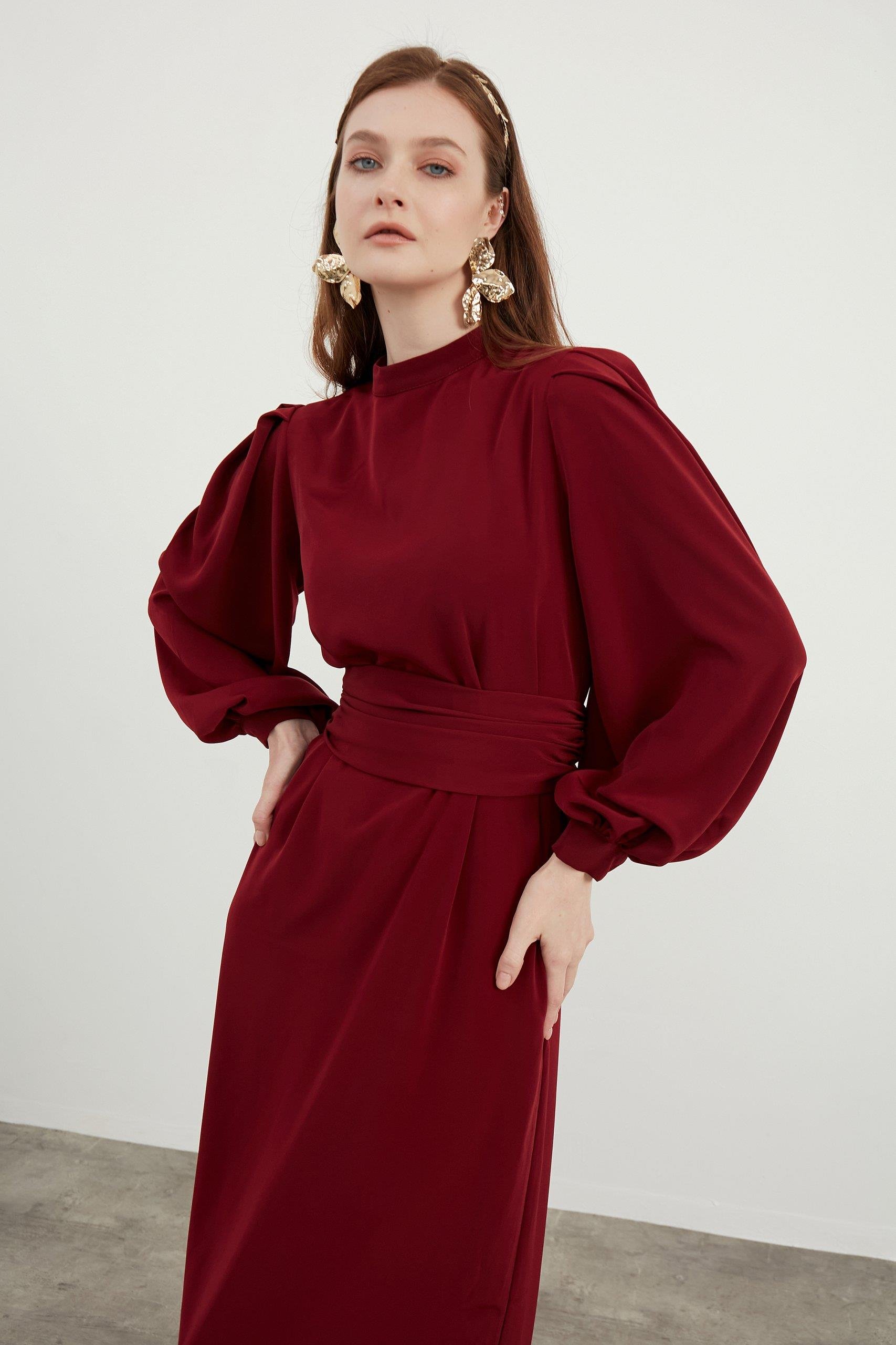 Mürdüm Nora Elbise