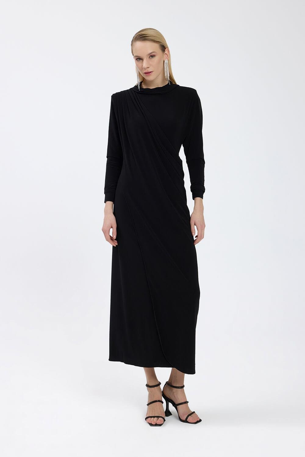 Siyah Drape Detaylı Elbise