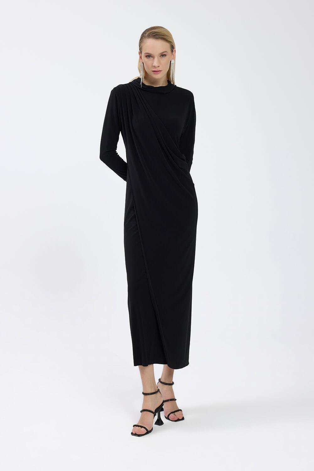 Siyah Drape Detaylı Elbise