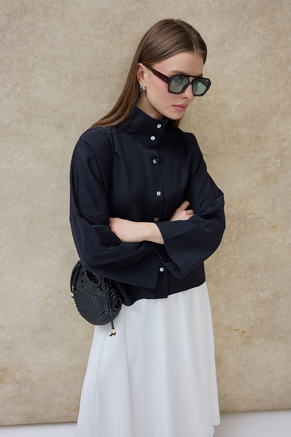 Siyah Neva Basic Gömlek 