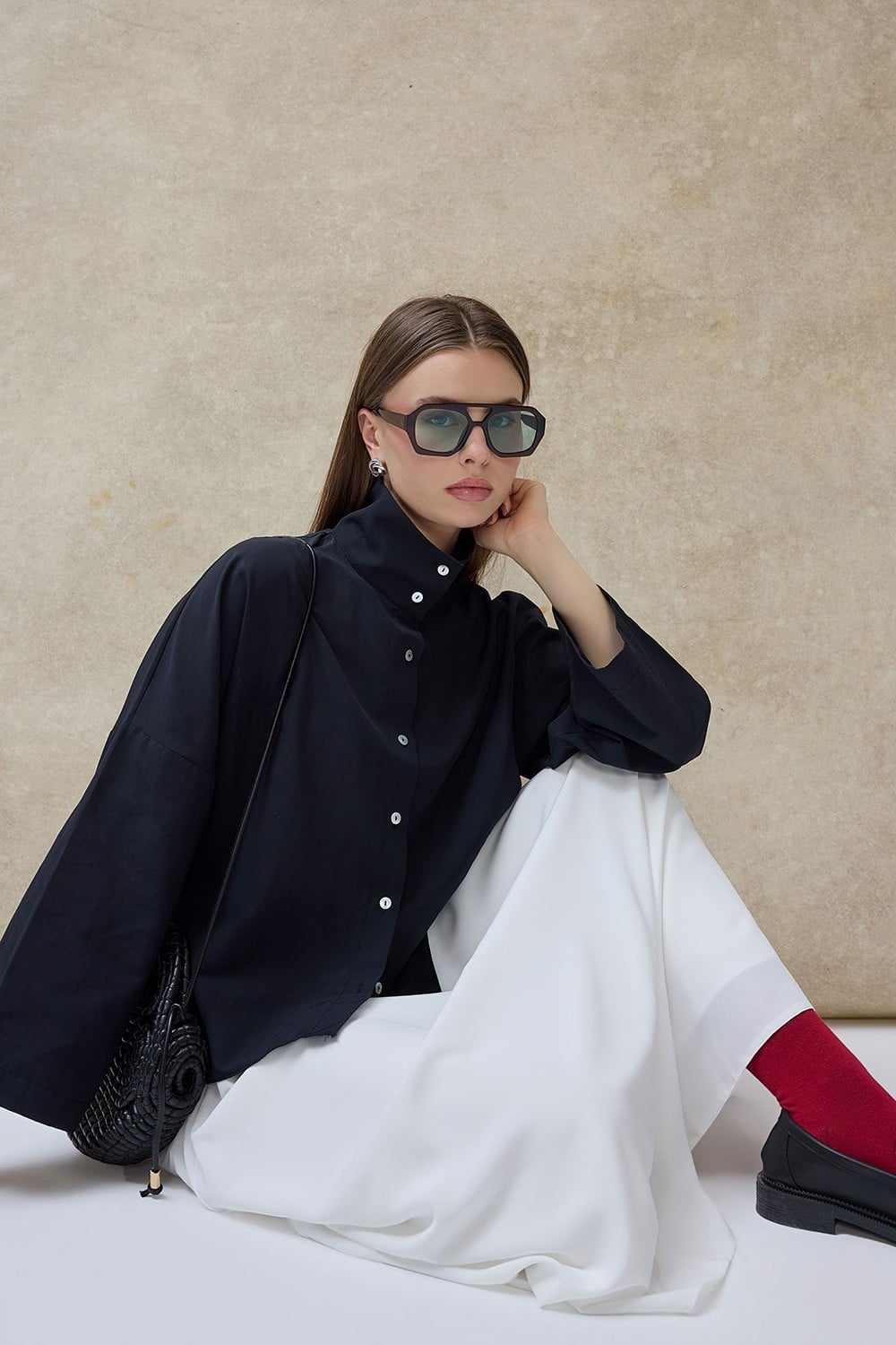 Siyah Neva Basic Gömlek 