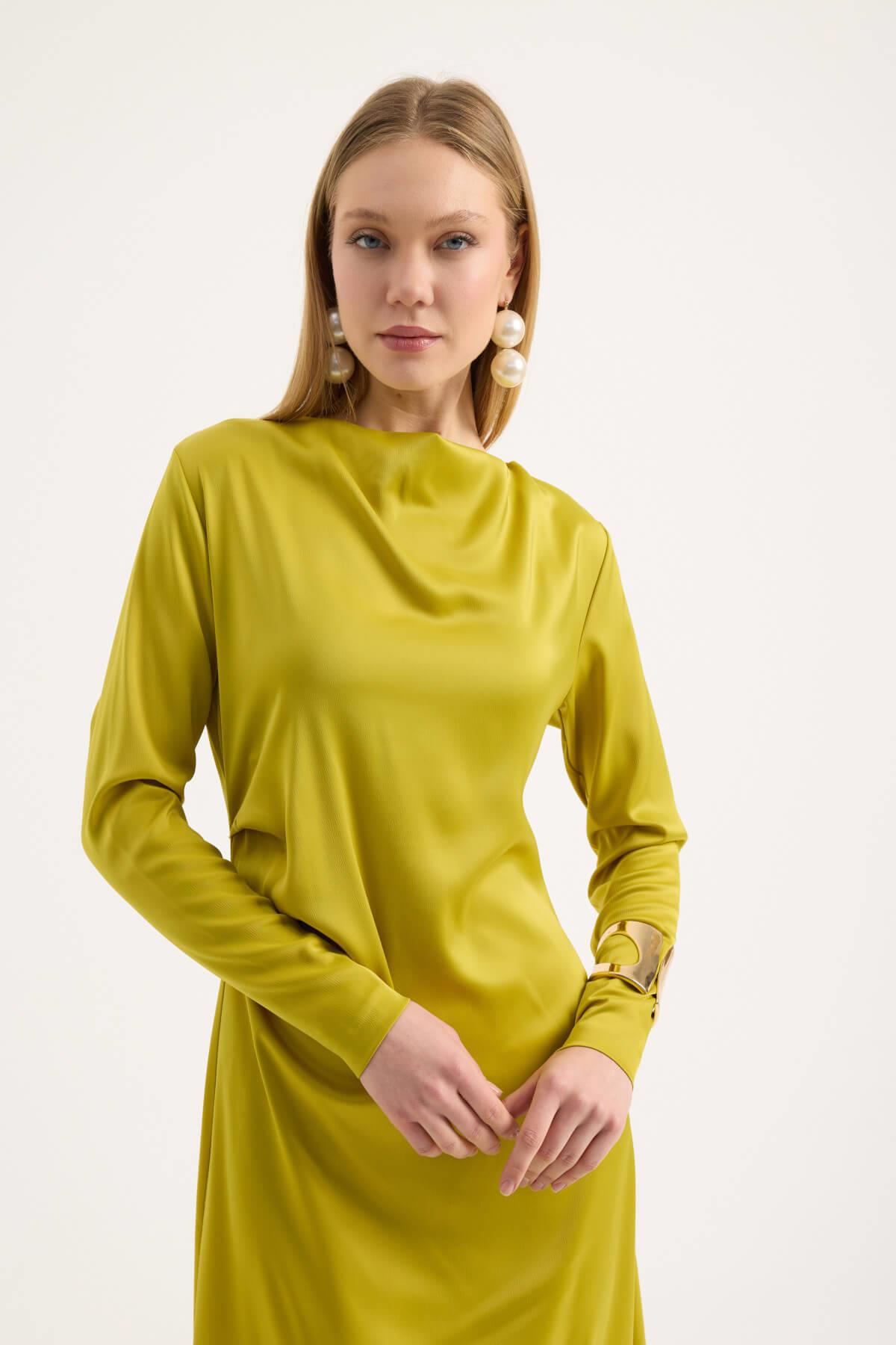 Yağ Yeşili Saten Drape Elbise