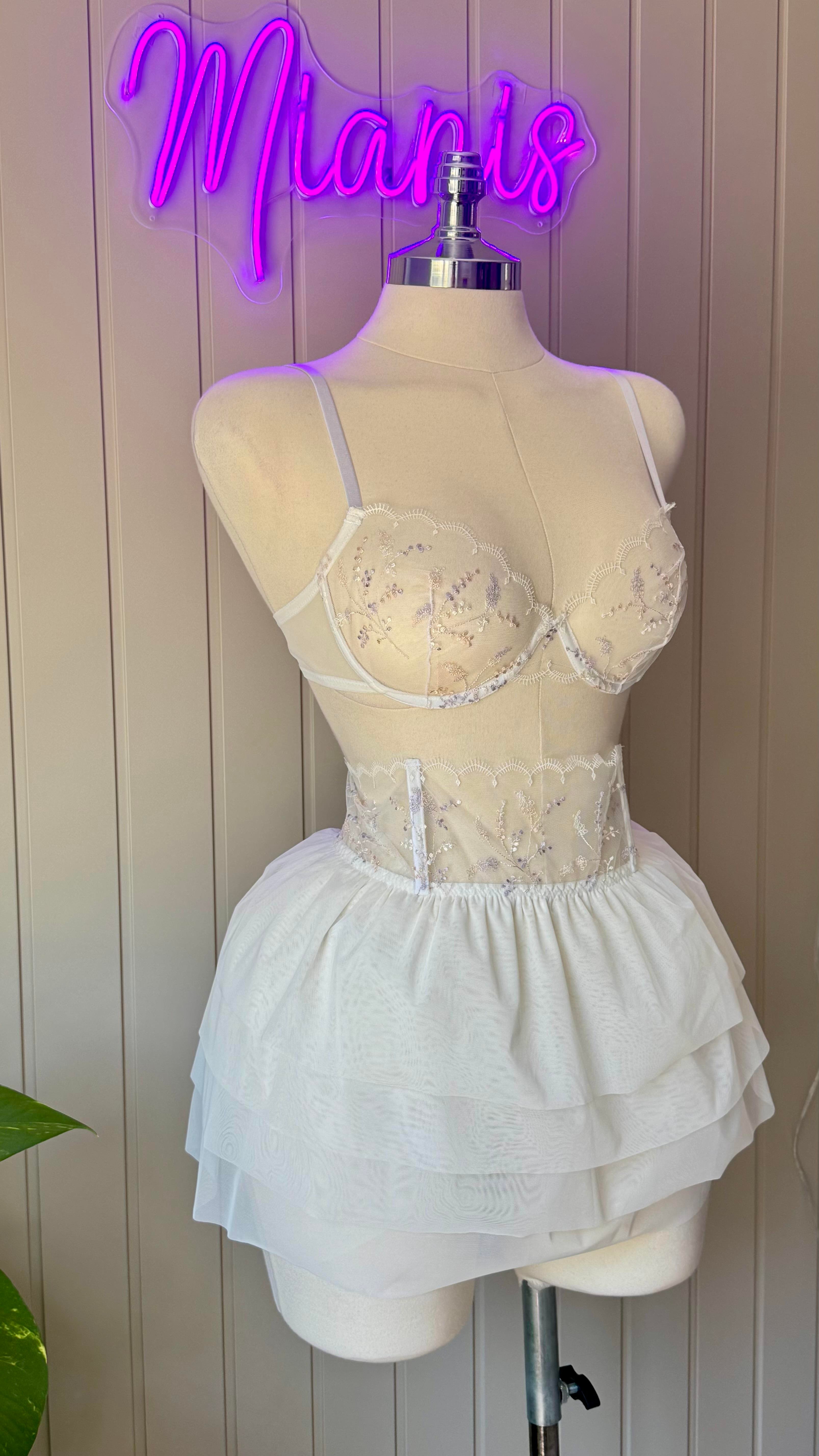 Beyaz Dantelli 3lü Bralet Takım