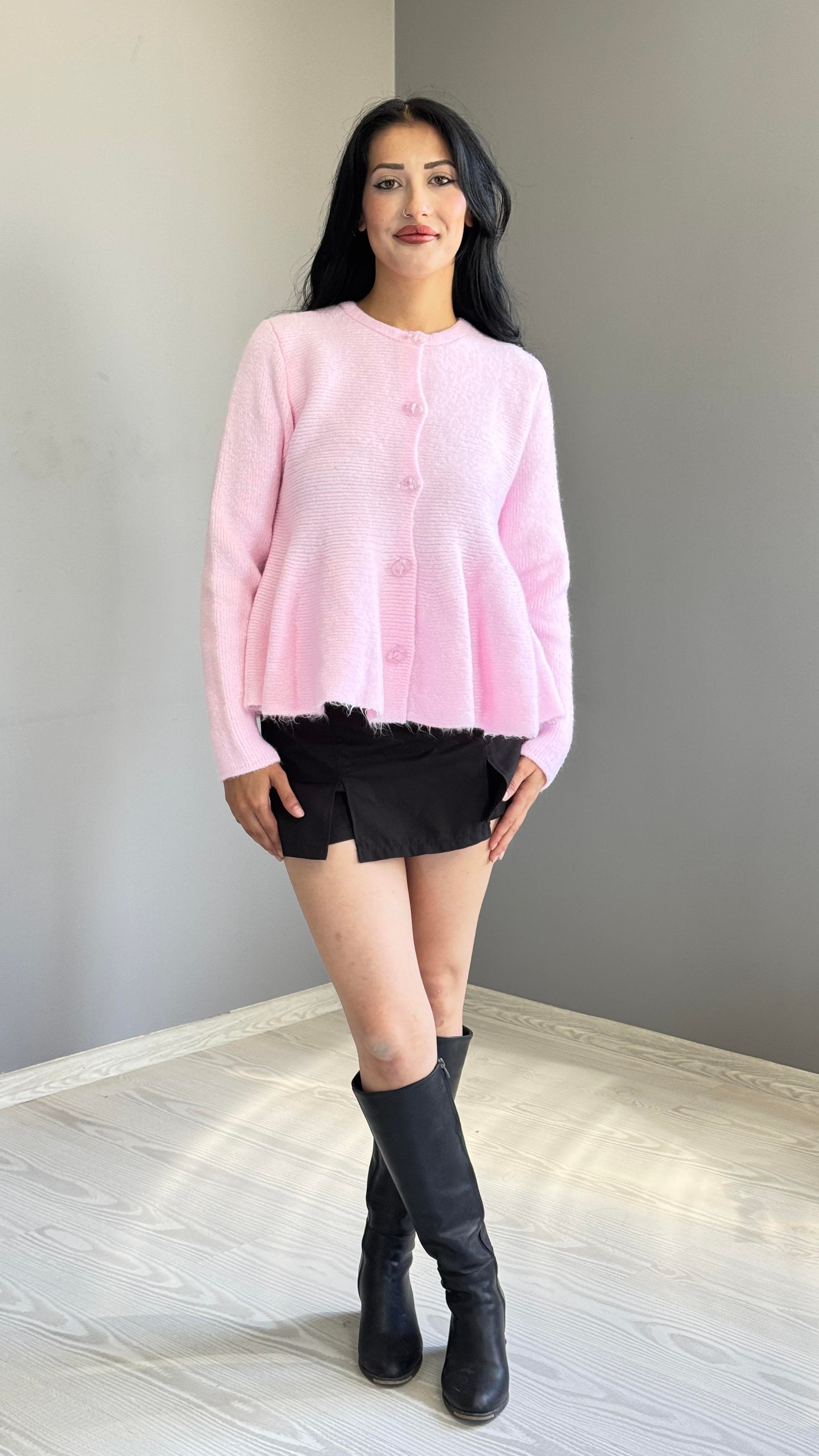 Taş Düğme Volanlı Pembe Hırka