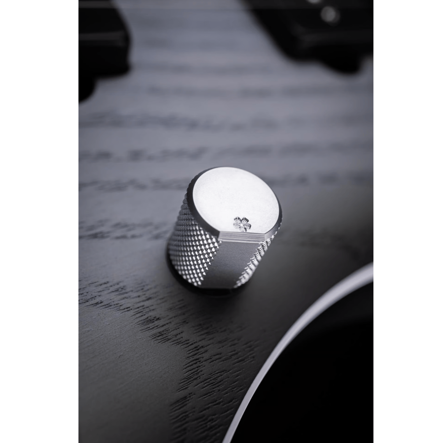 STRANDBERG SÄLEN APS MONOCHROM LIMITED EDITION