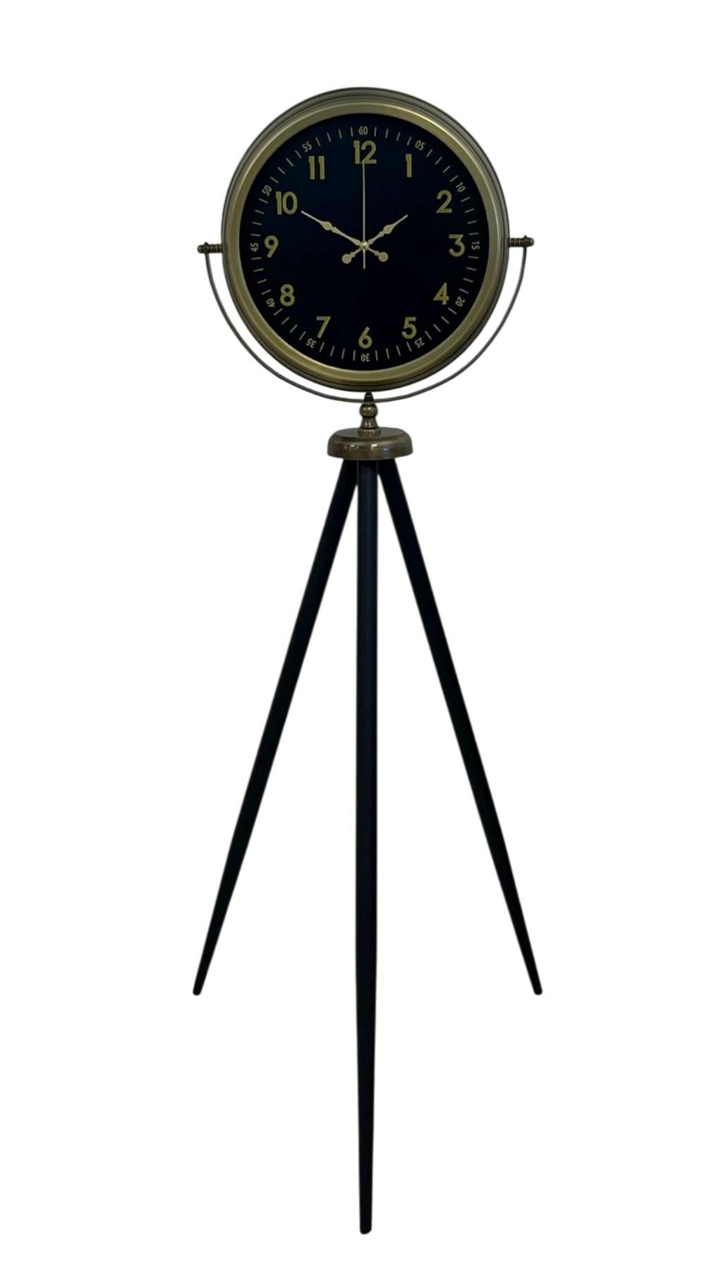 Retro Luxury Tripod Ayaklı Saat