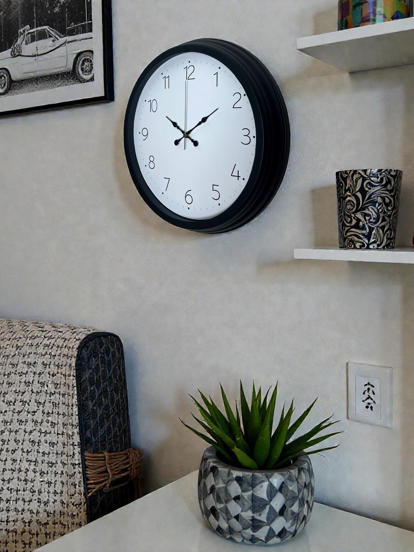 Zentime Pure Time Black 40 Cm Metal Duvar Saati
