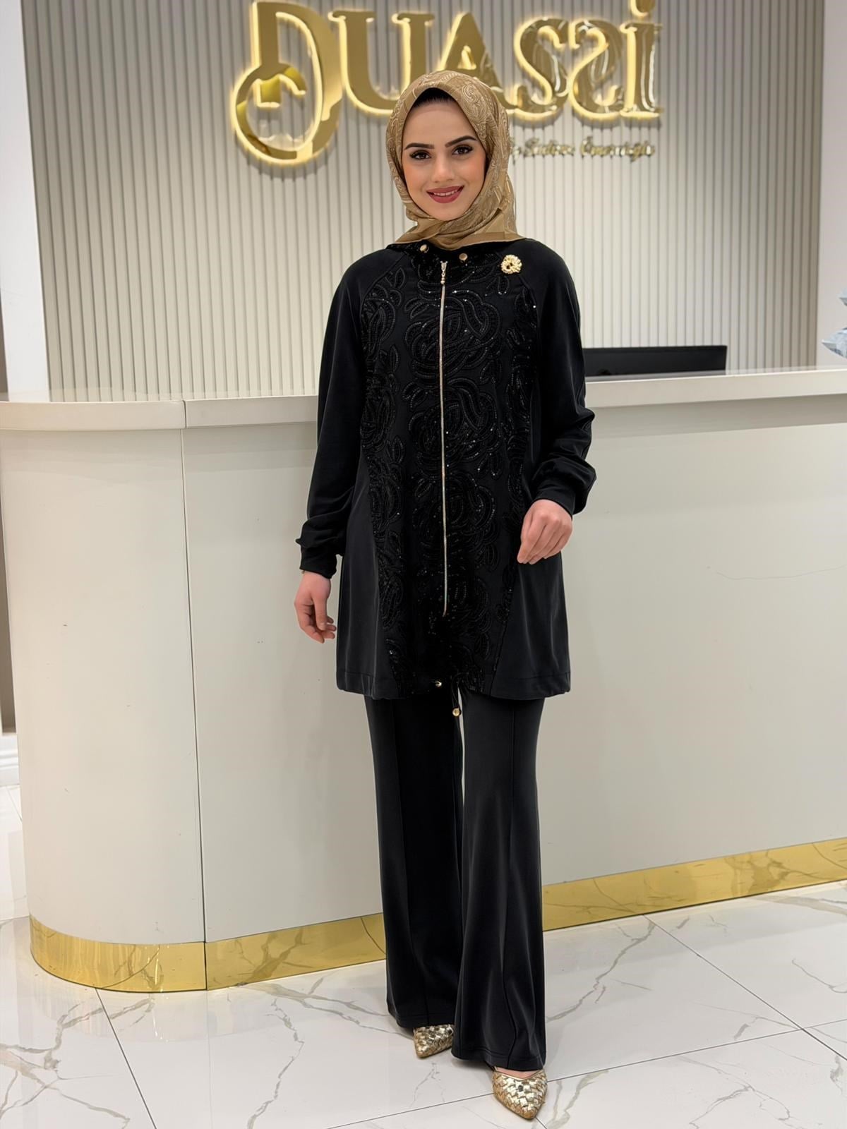 Three Light Nova Takım