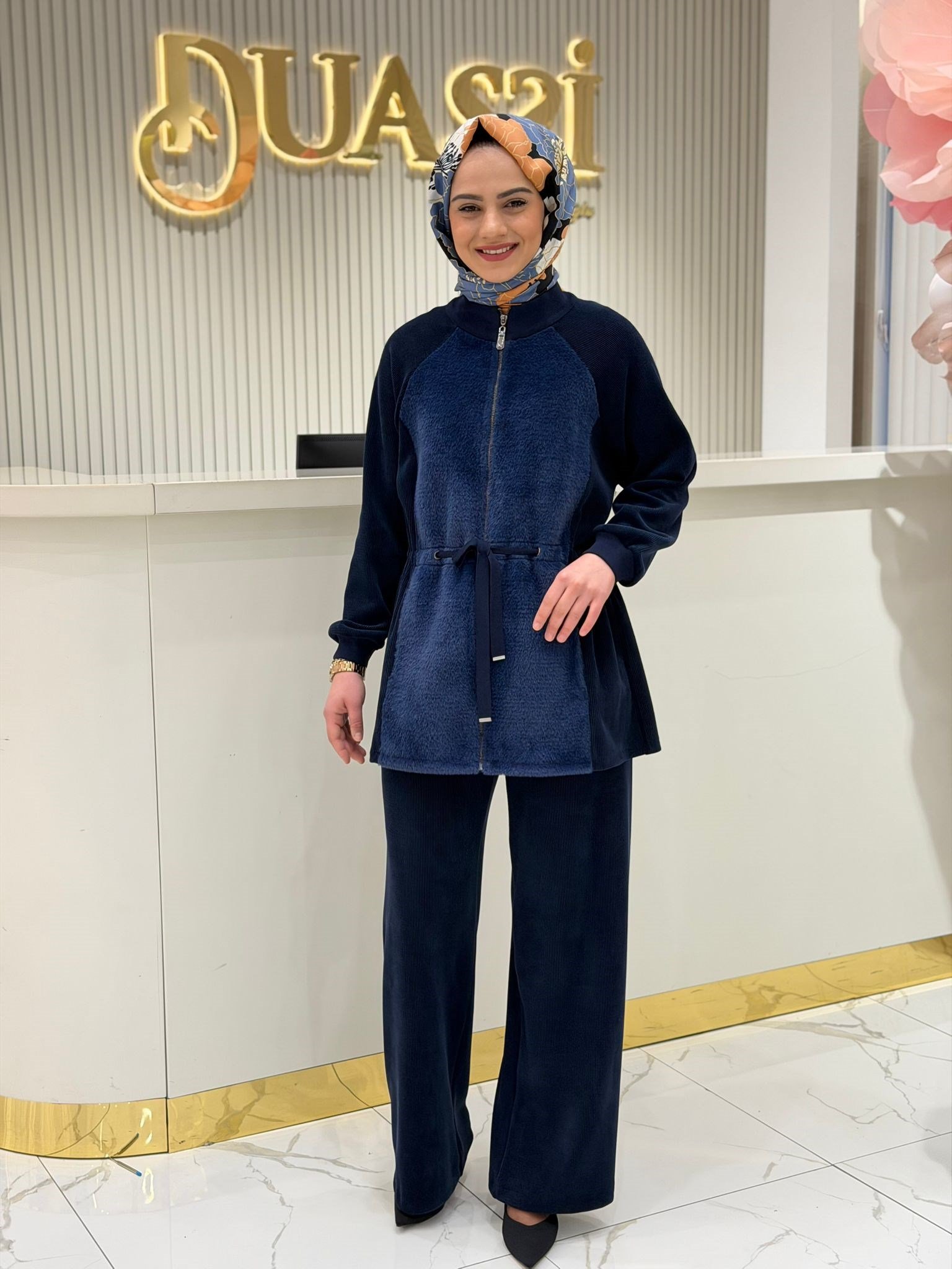 Tkm.5032.01 Kürk Detaylı Kadife Dokulu Pantolonlu Takım