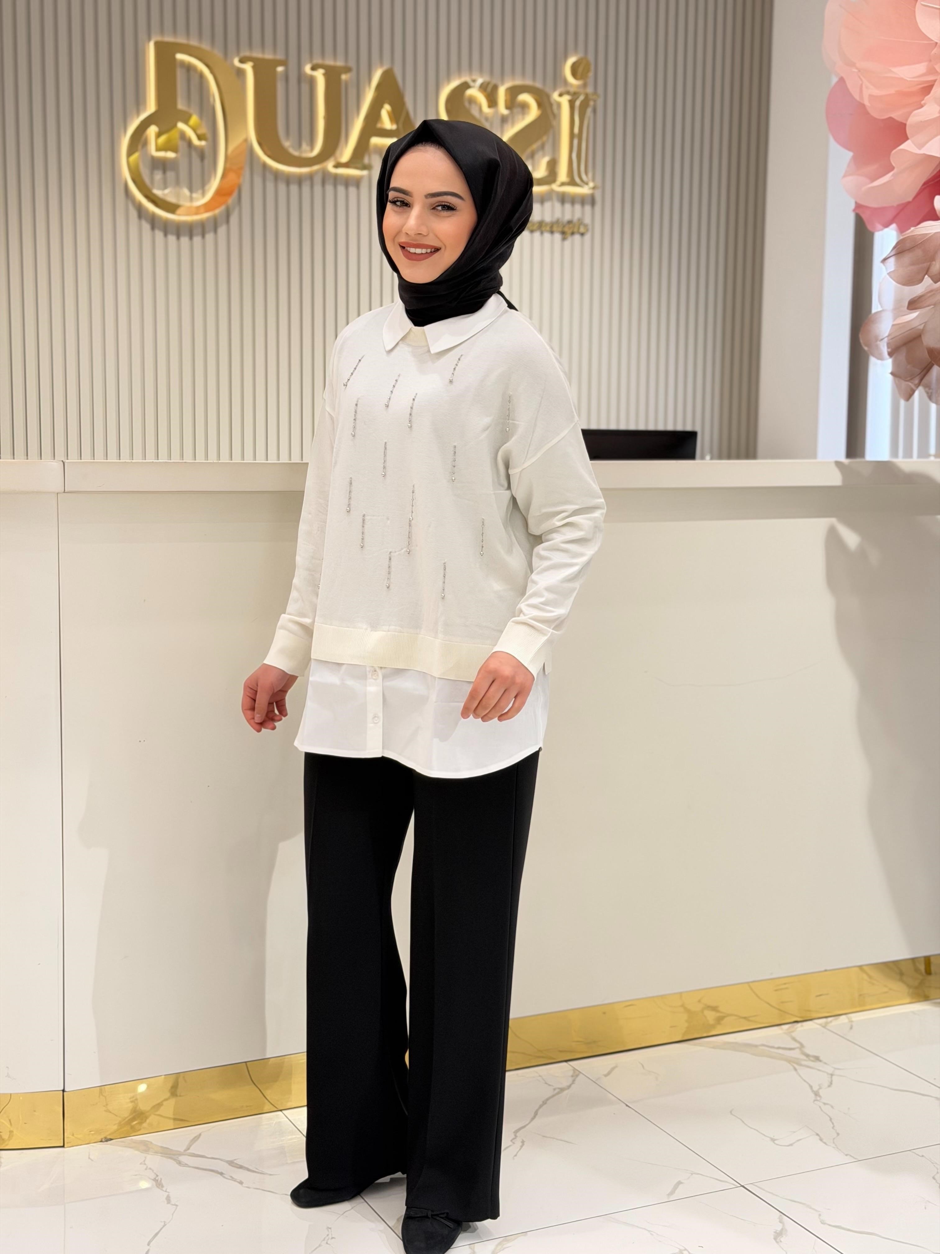 Tnk.21704.1 Boncuk İşlemeli Gömlek Detaylı Tunik