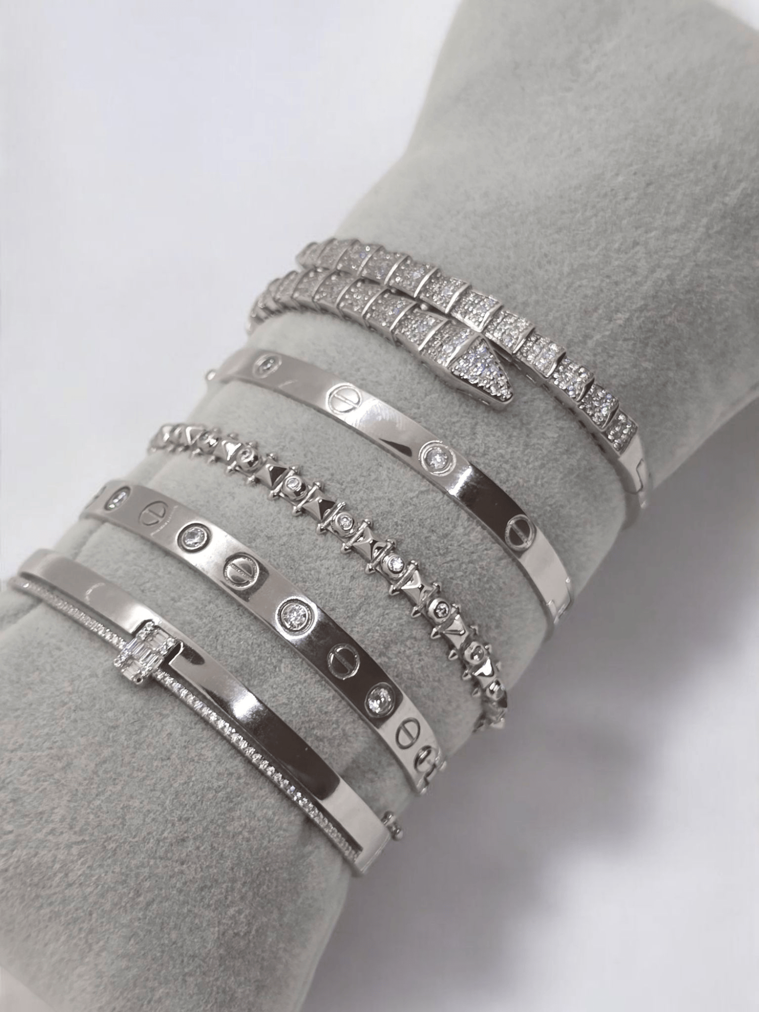 Çivi Silver Kelepçe