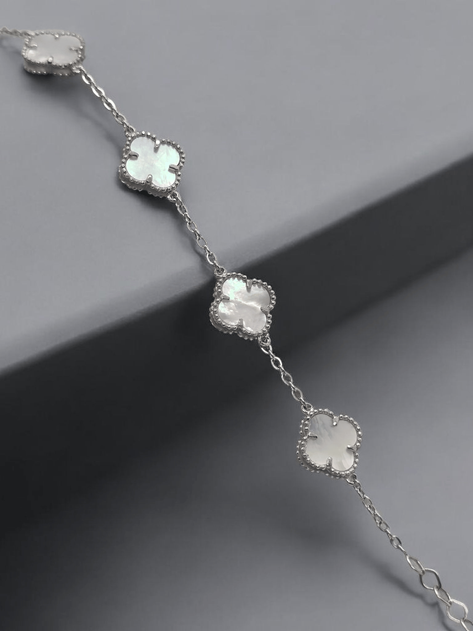 Original Silver Sedefli Yonca Bileklik