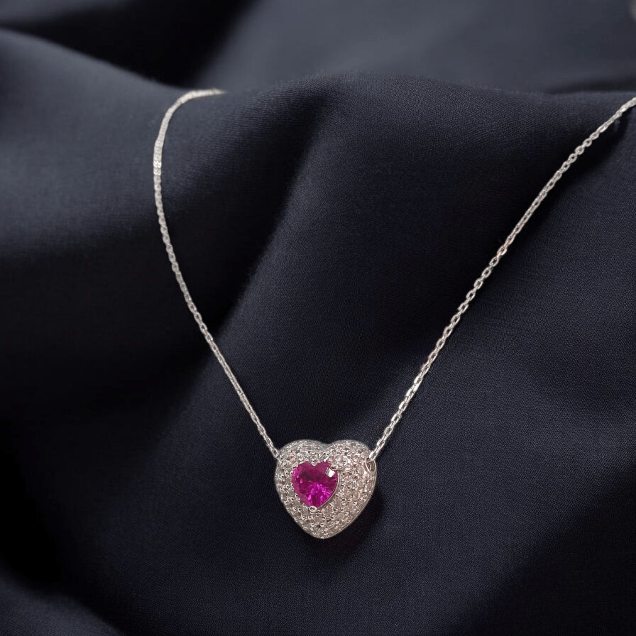 Ruby Kalp Kolye