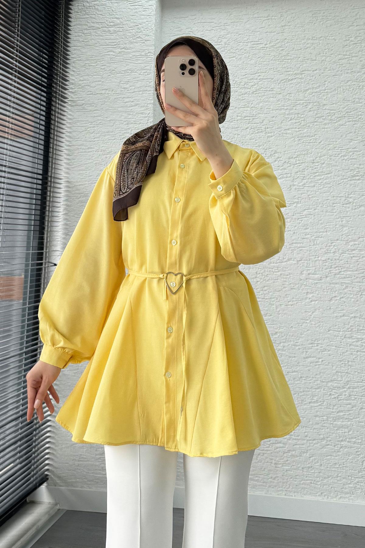 Kalp Kemer Detaylı Poplin Tunik-Sarı