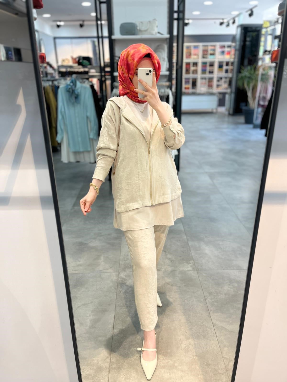 Jenne Desenli Üçlü Takım - Bej