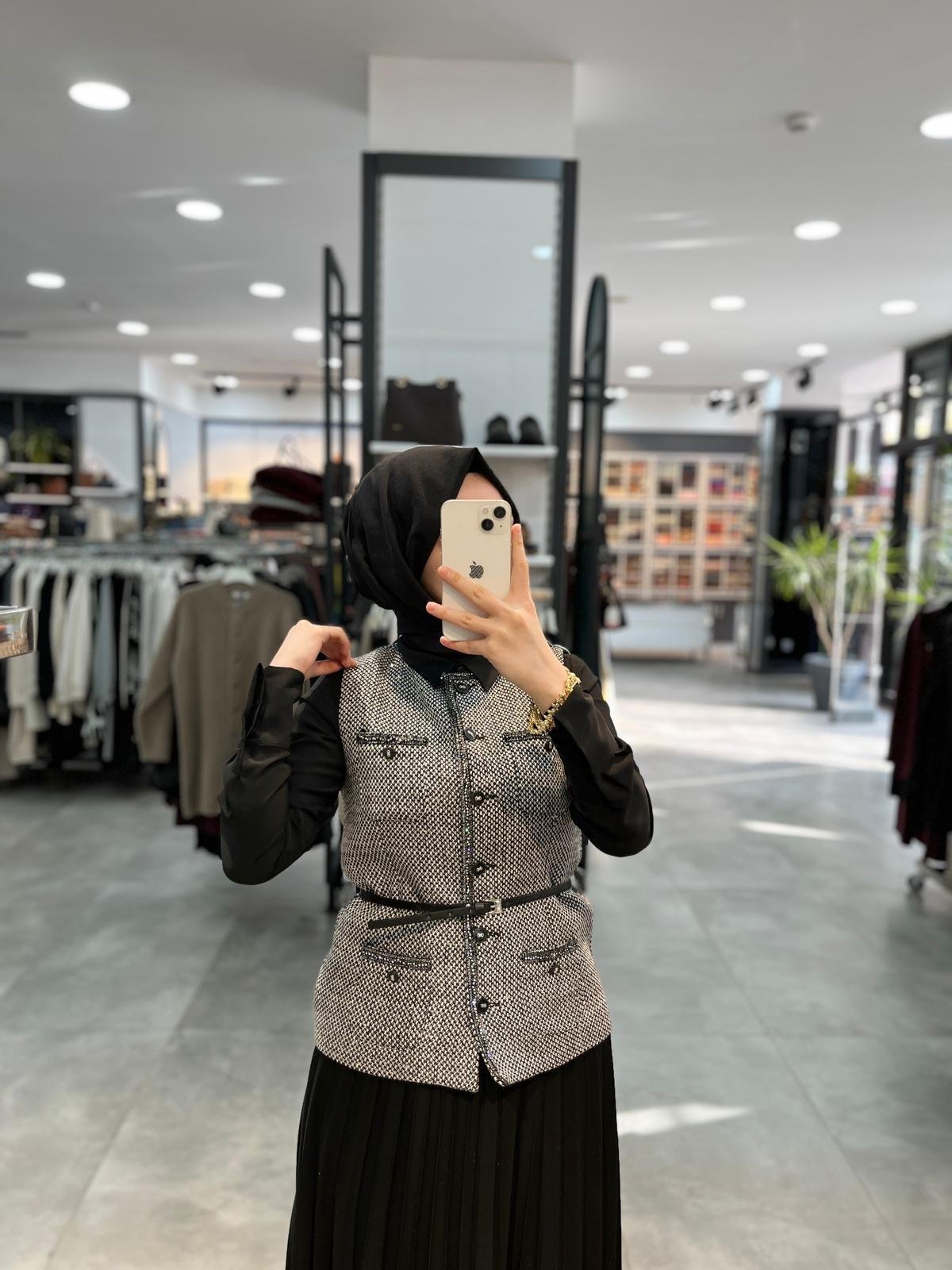 Nihan Chanel Yelek Etek Takım - Siyah