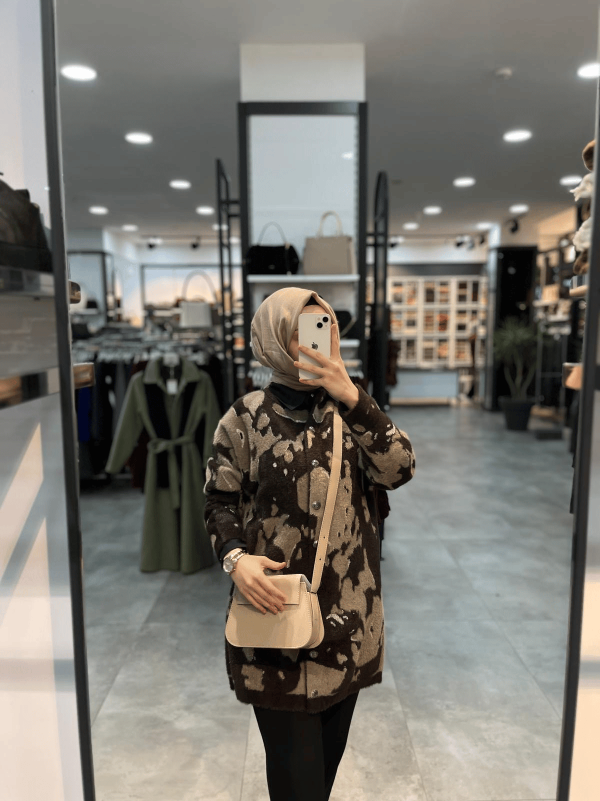 Nuss Desenli Angora Hırka - Kahve
