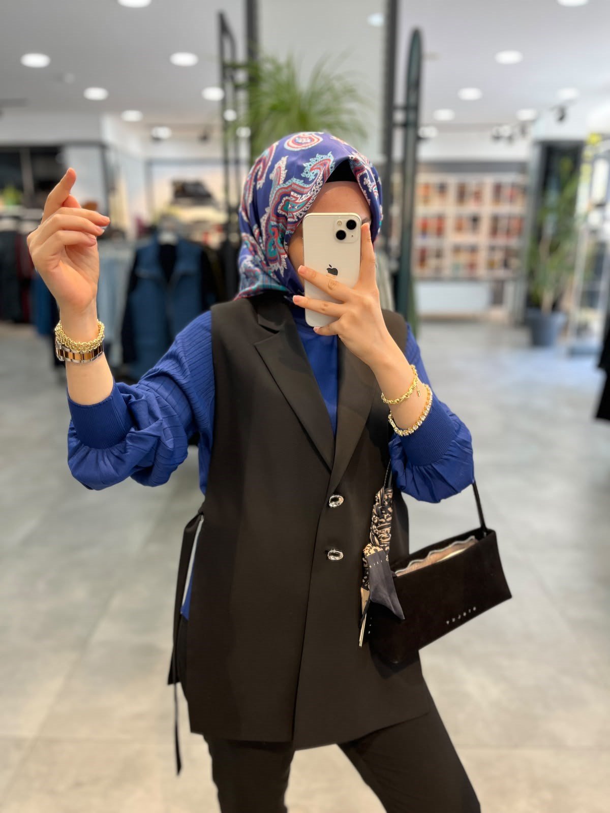 Tuğba Kruvaze Yaka Yelek - Siyah