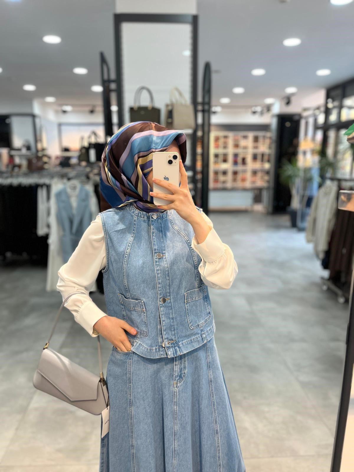 Tuğba Kup Detaylı Yelek - Mavi