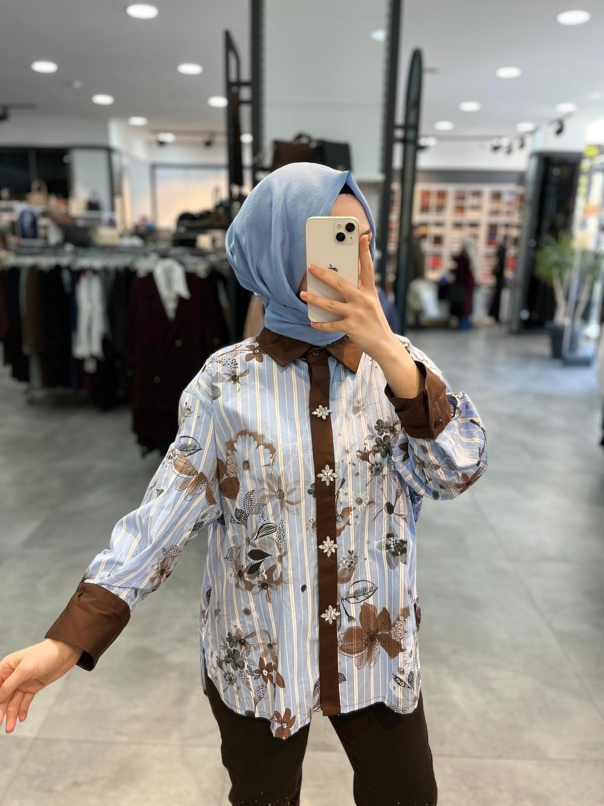 Vela Çiçek Desenli Çizgili Gömlek - Mavi
