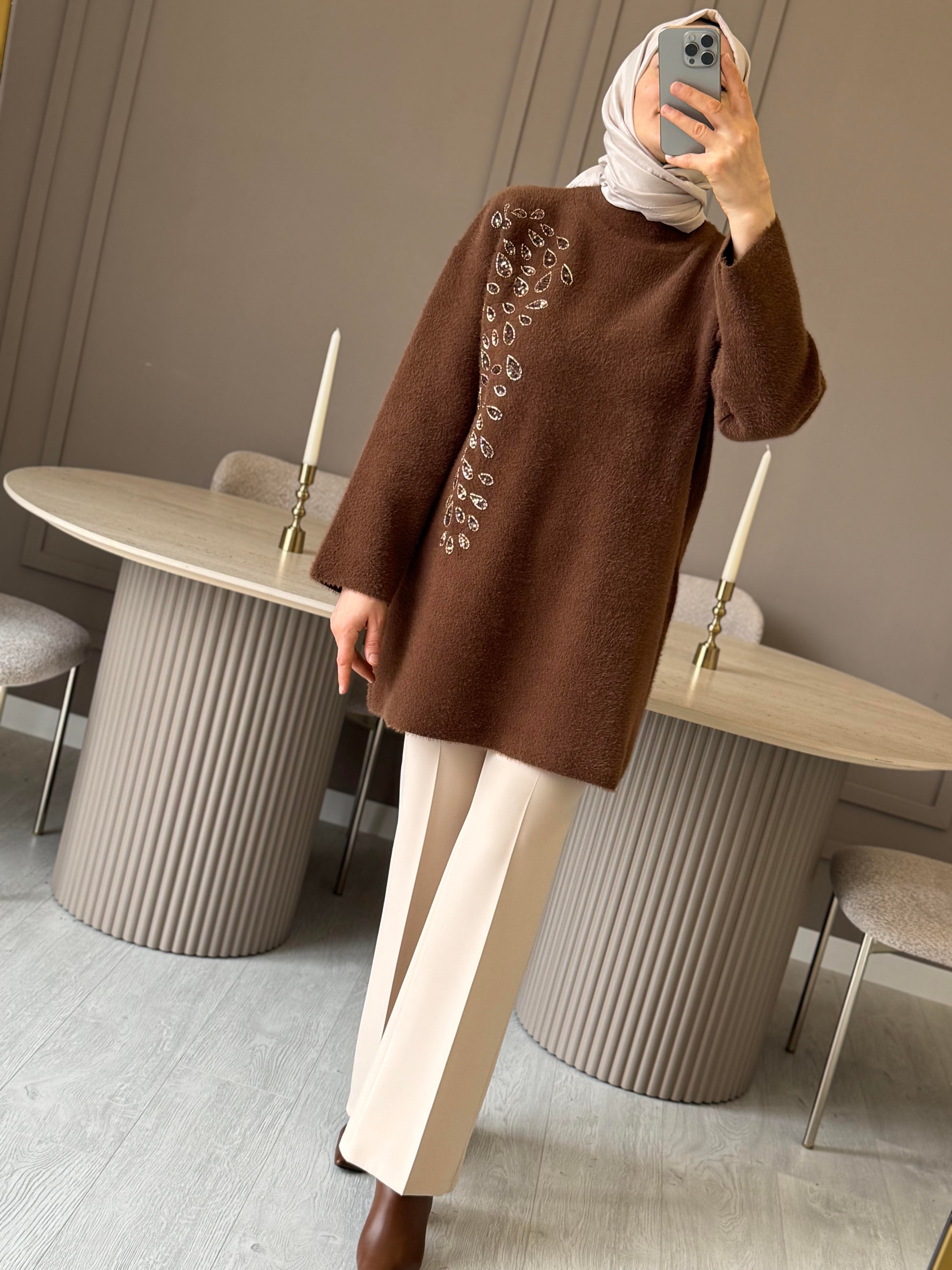 Angoraişlemelikazak