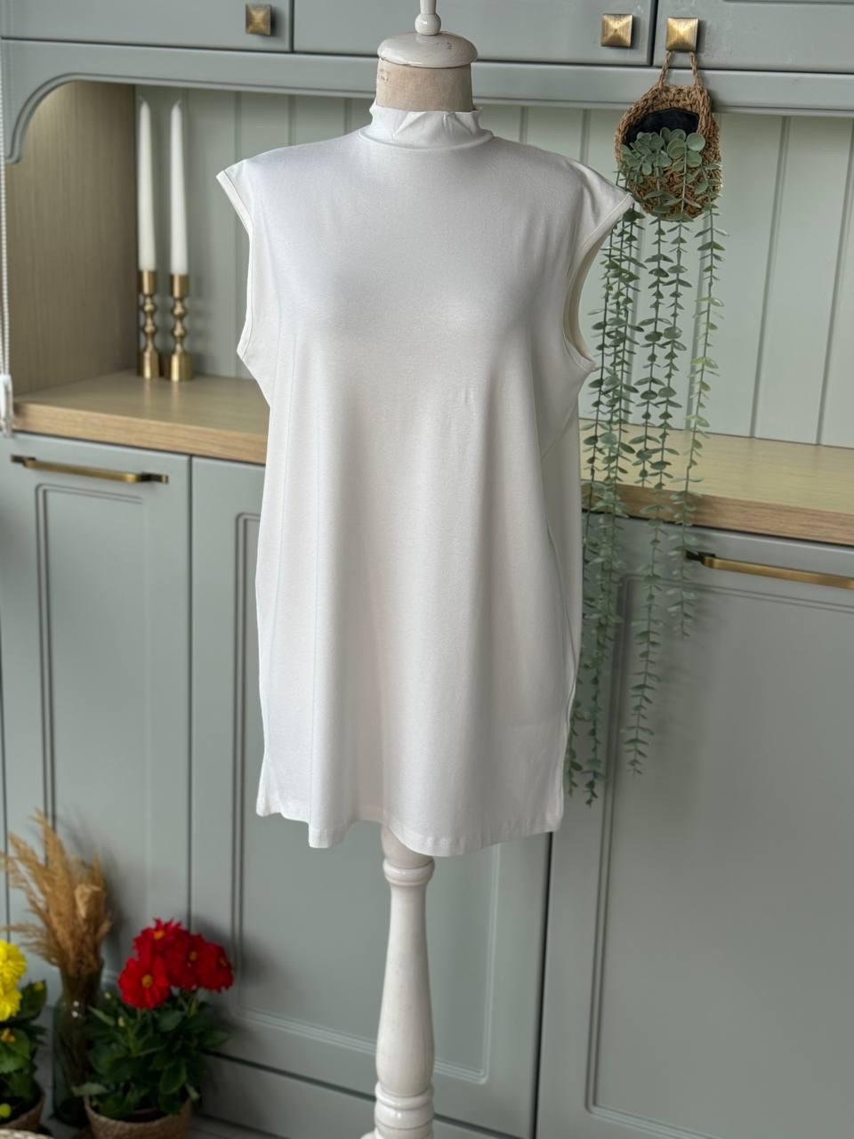 İçlik sıfır kol dik yaka 