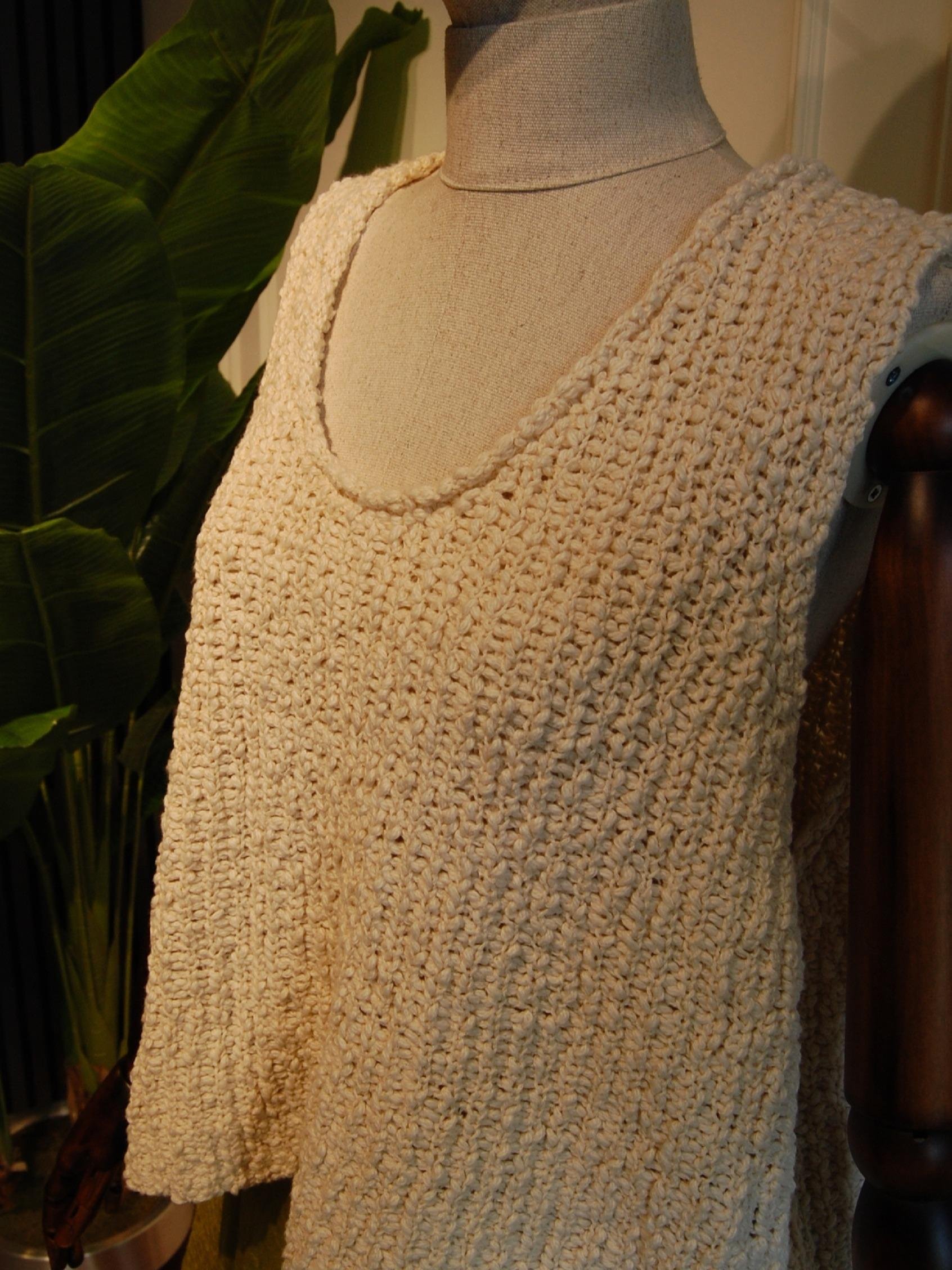 RAHAT KALIP TRİKO CROP BEJ