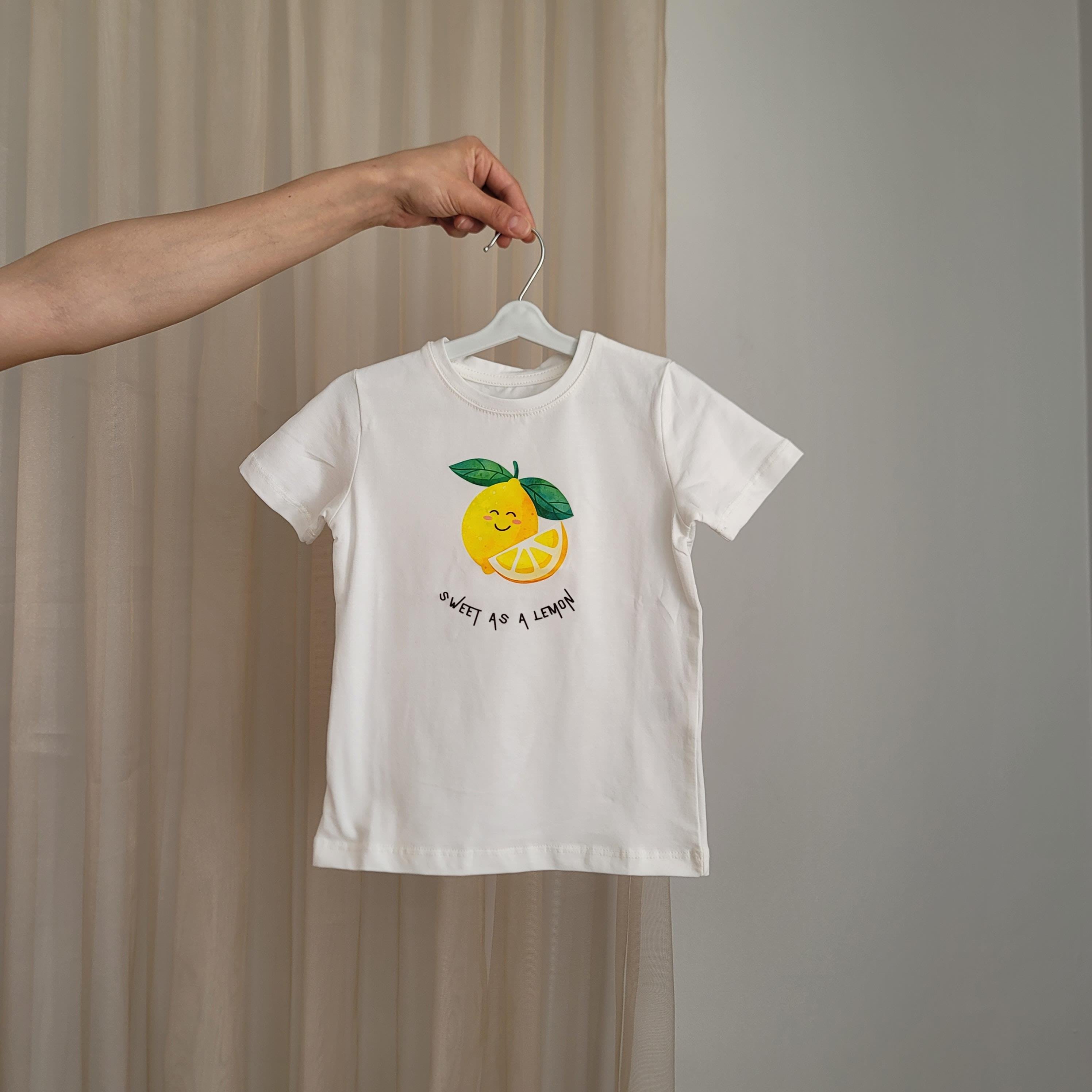 LEMON BASKILI BEYAZ TİŞÖRT