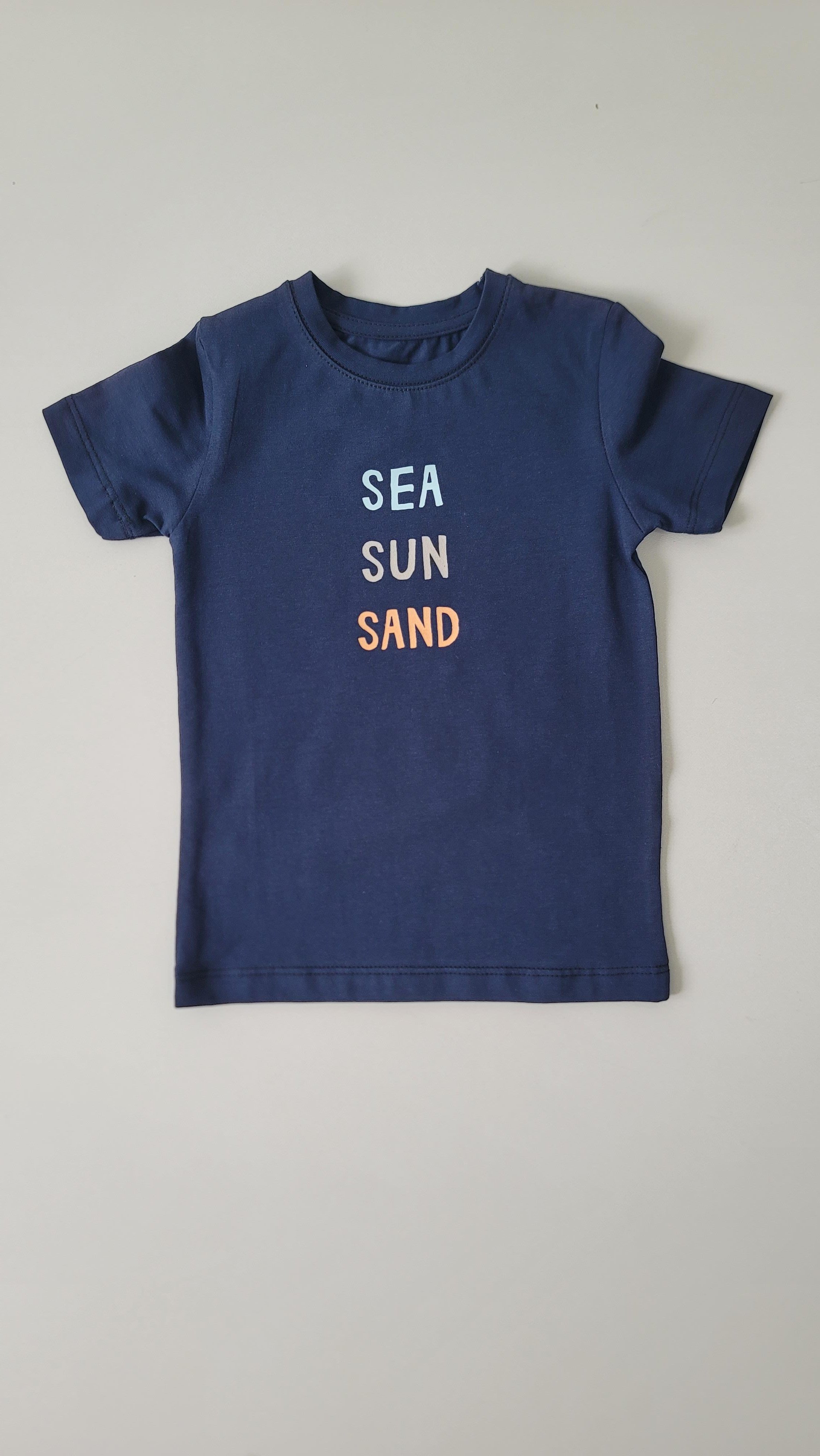 SEA SUN SAND BASKILI LACİVERT TİŞÖRT