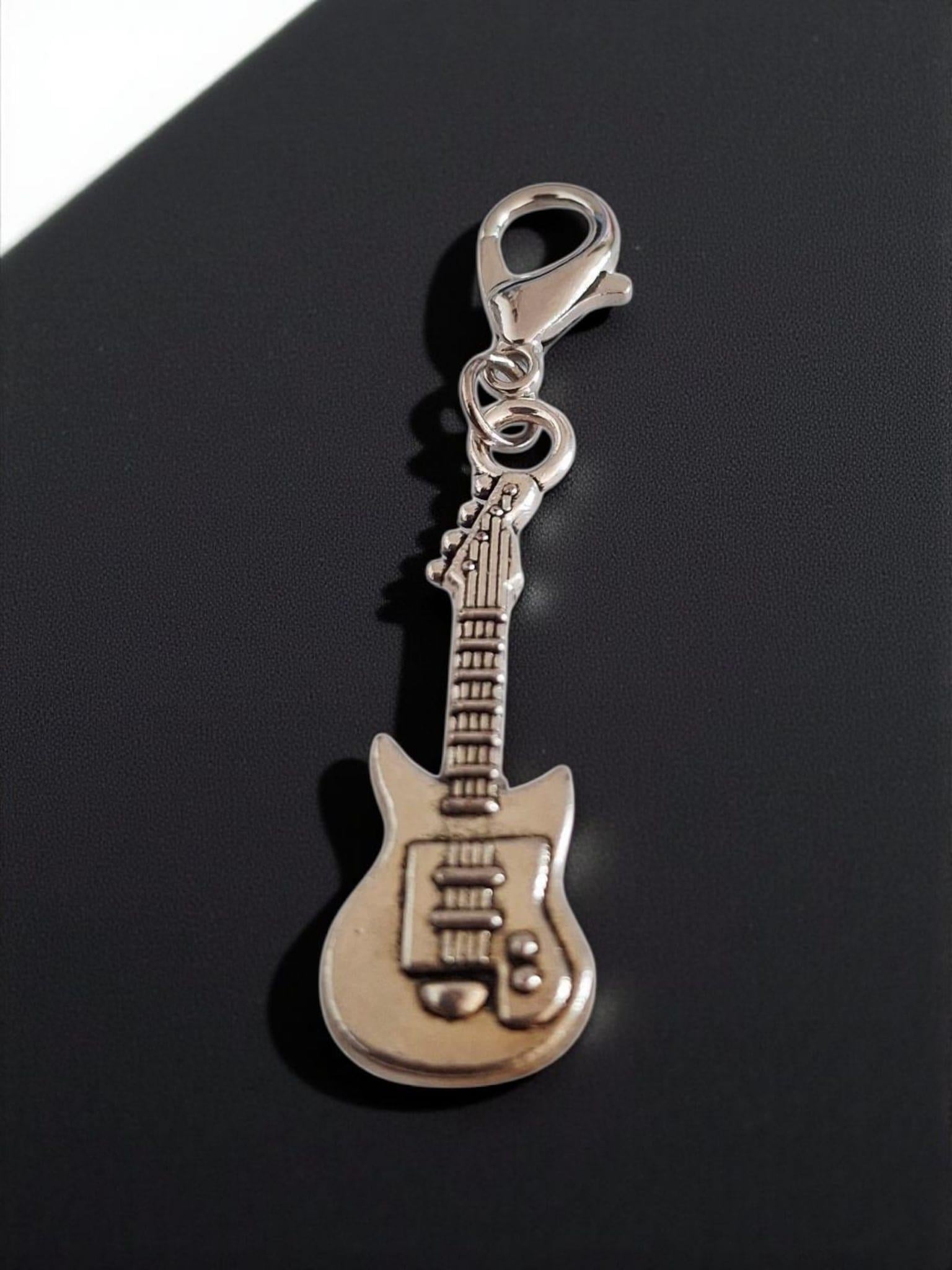 Gümüş Renk Gitar Ayakkabı Charm
