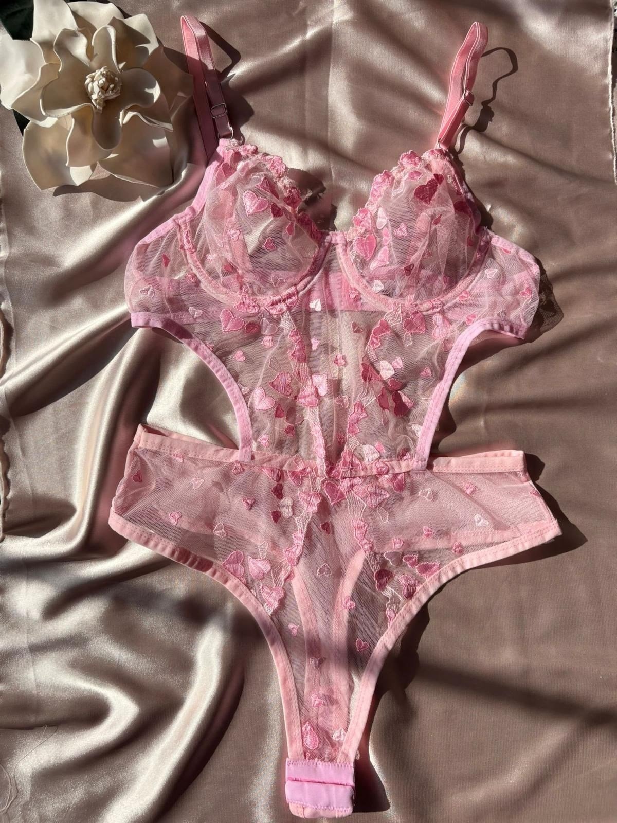 Pembe Kalp Desenli Transparan Dantel Body Takım- 85B